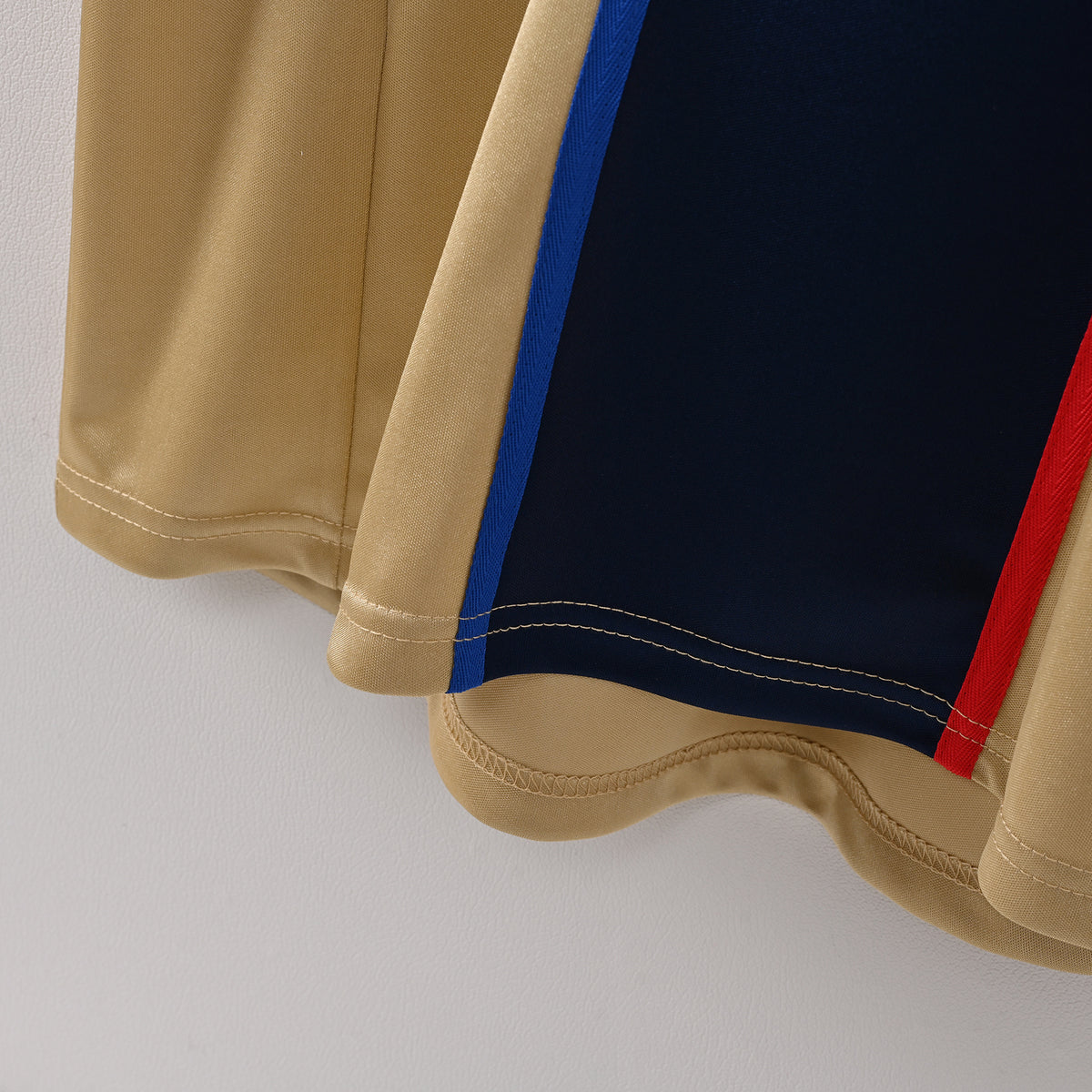 Barcelona Away 01-02 — image 4