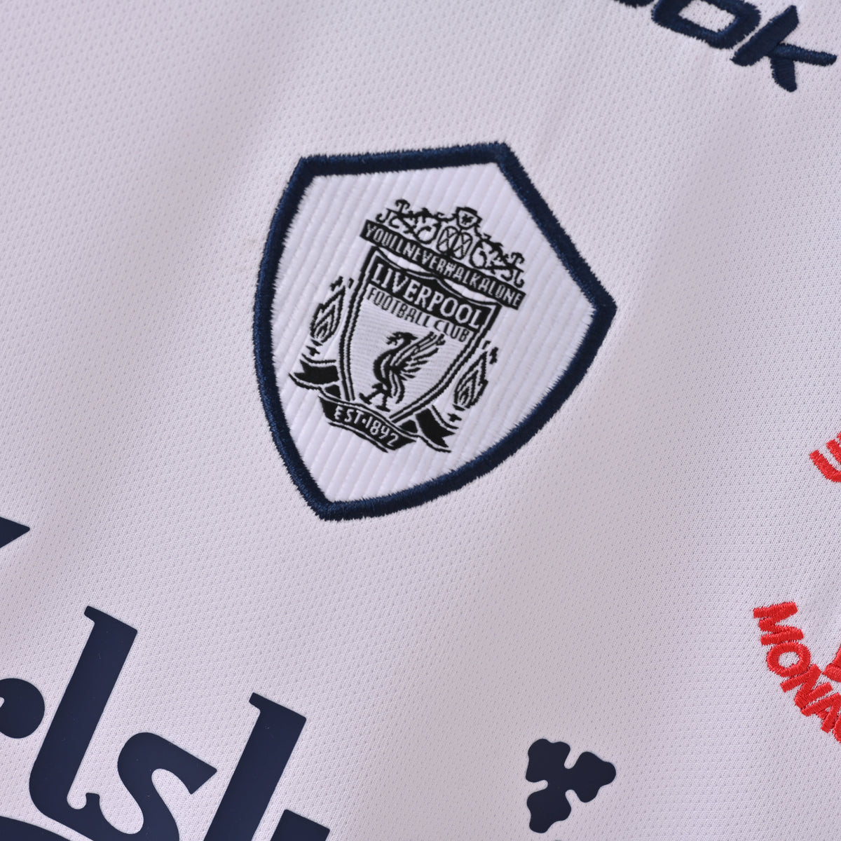 Liverpool Away 01-02 — image 2