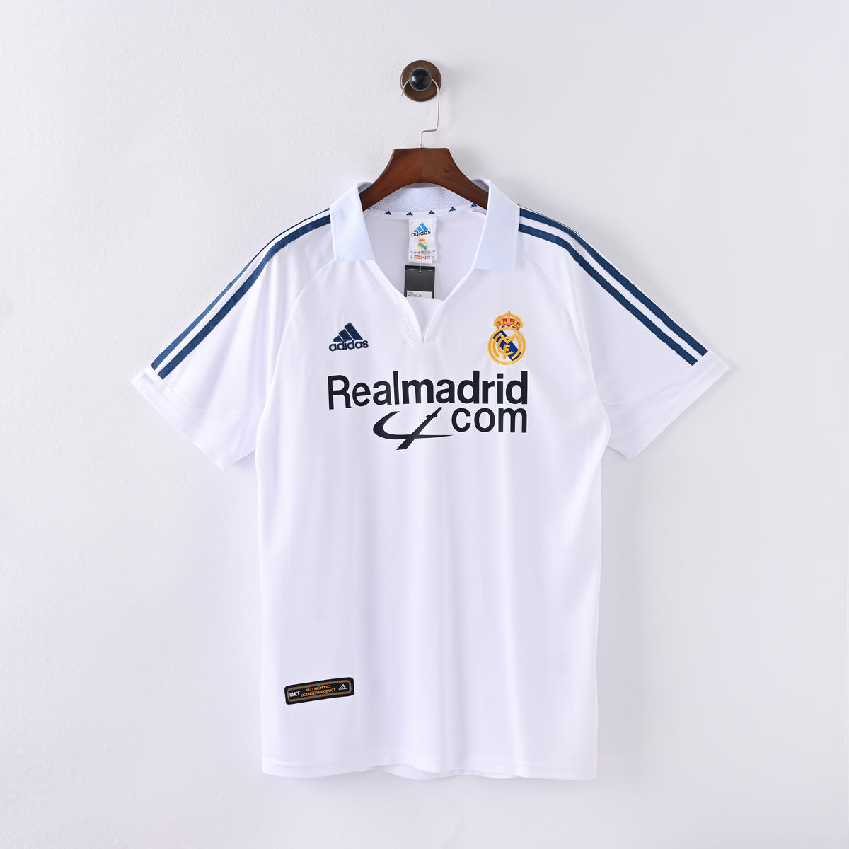 Real Madrid Home 01-02 — image 1