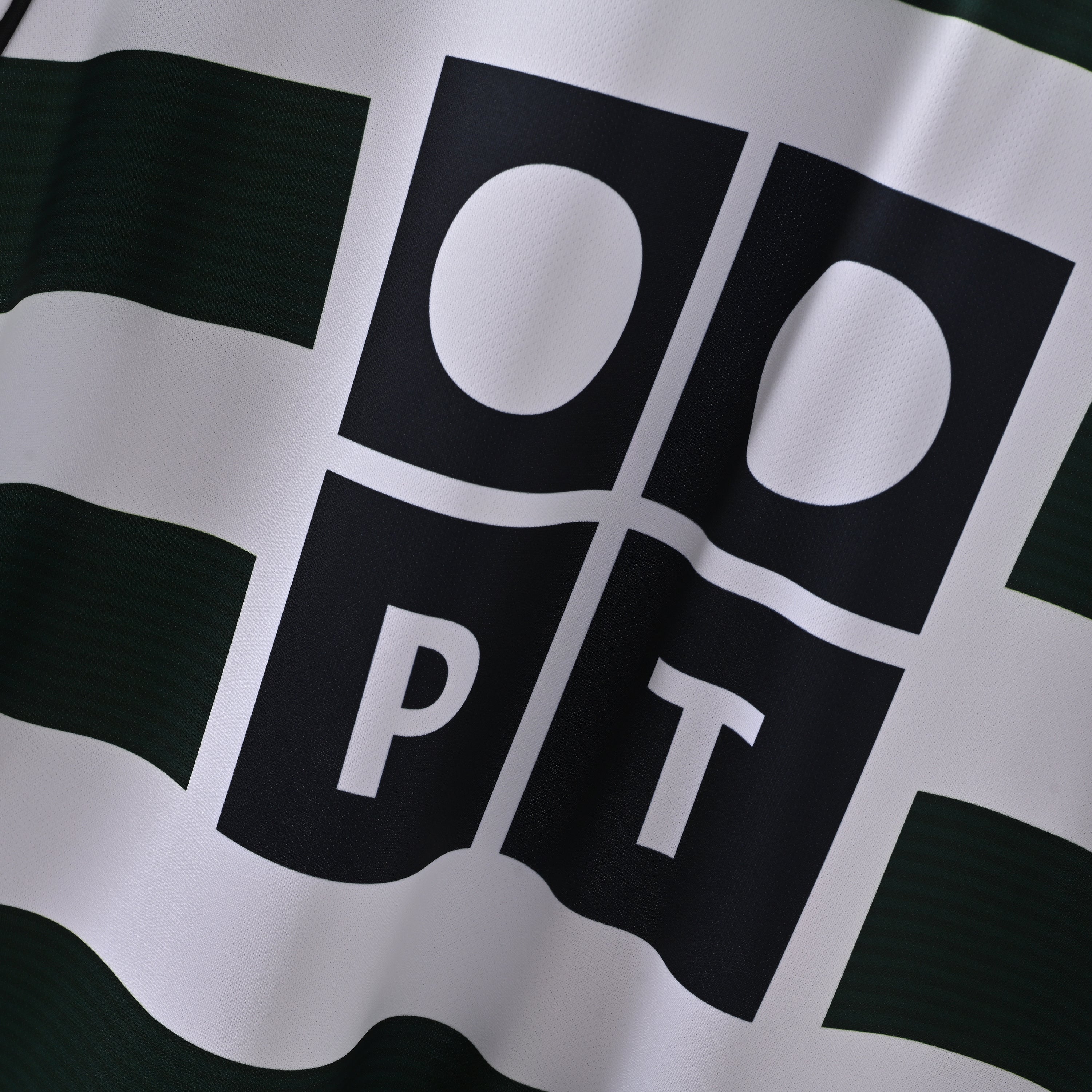 Sporting CP Home 01-03 — image 5