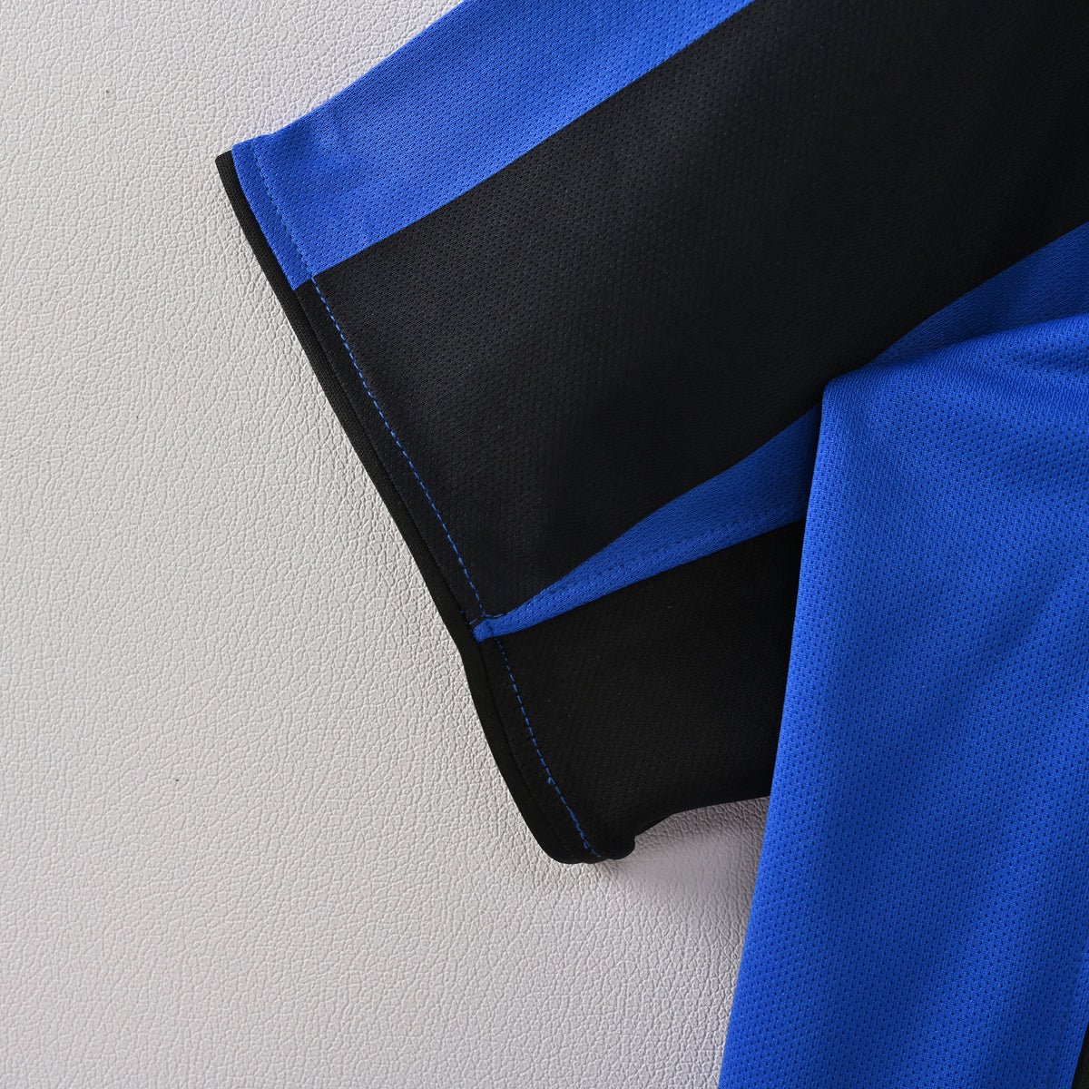 Inter Milan Home 04-05 — image 3