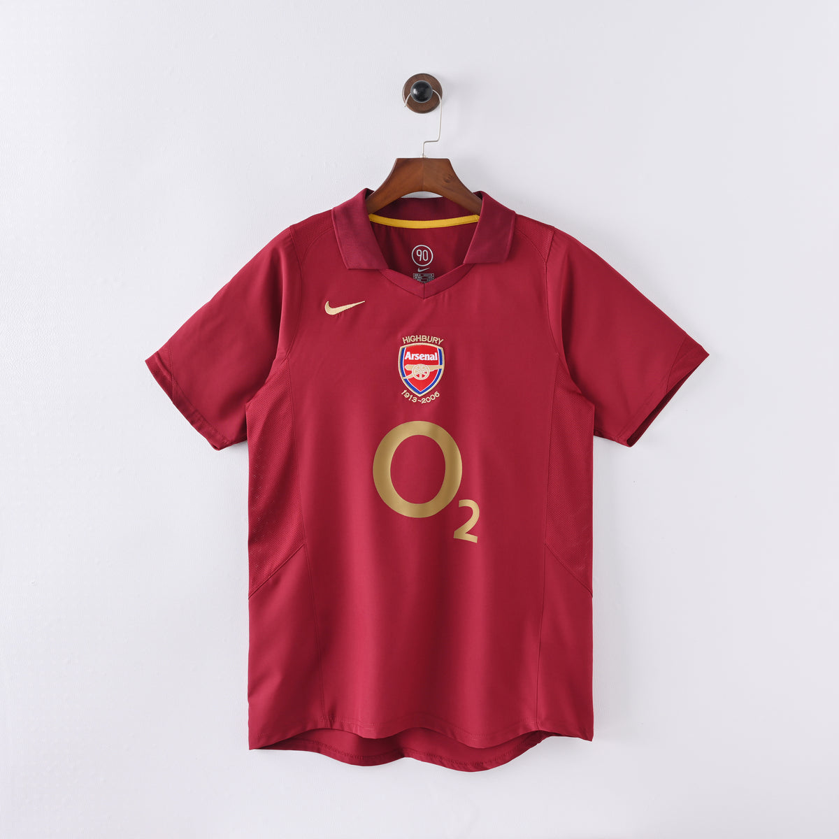 Arsenal Home 05-06 — image 1
