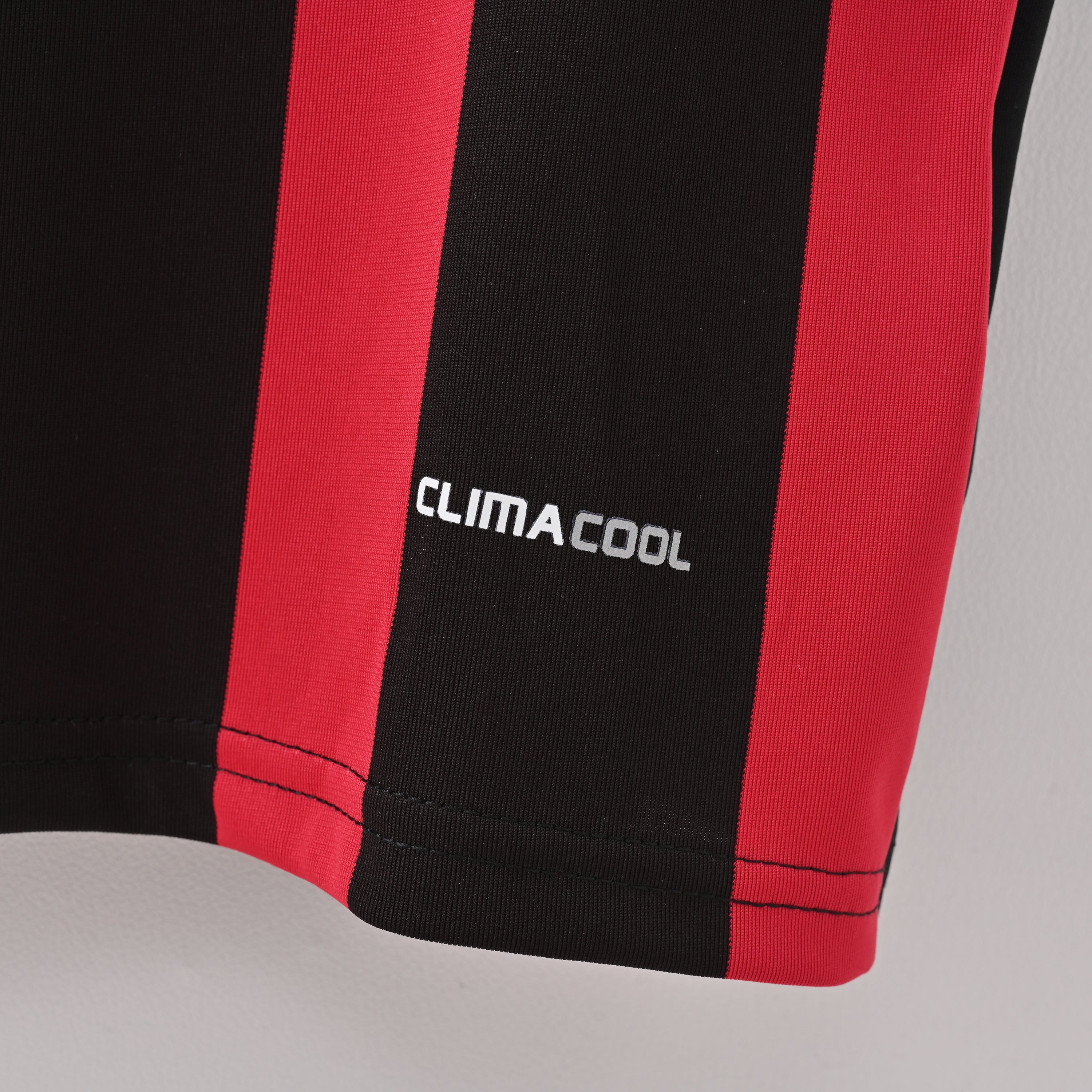 AC Milan Home 09-10 — image 3