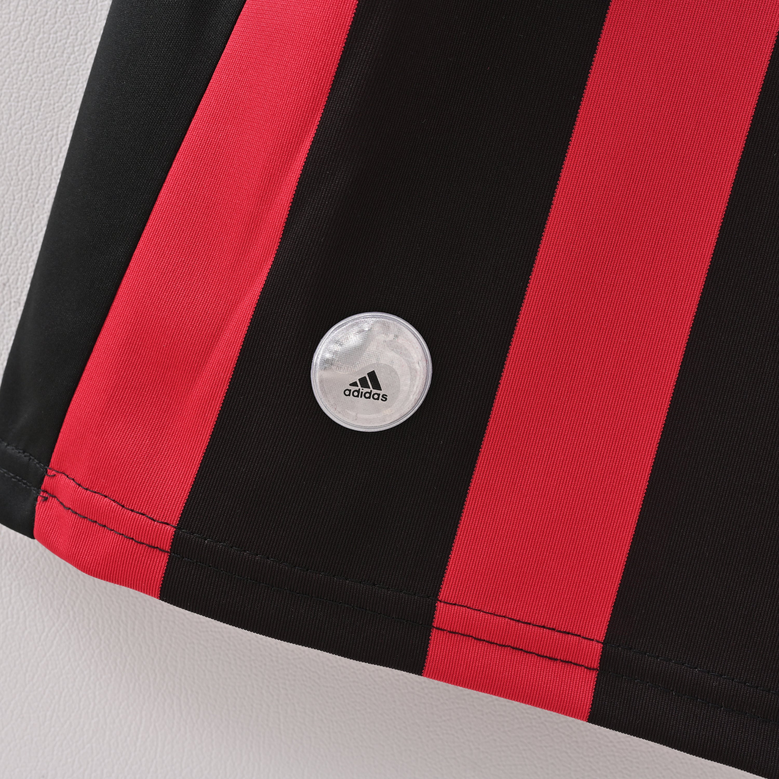 AC Milan Home 09-10 — image 4