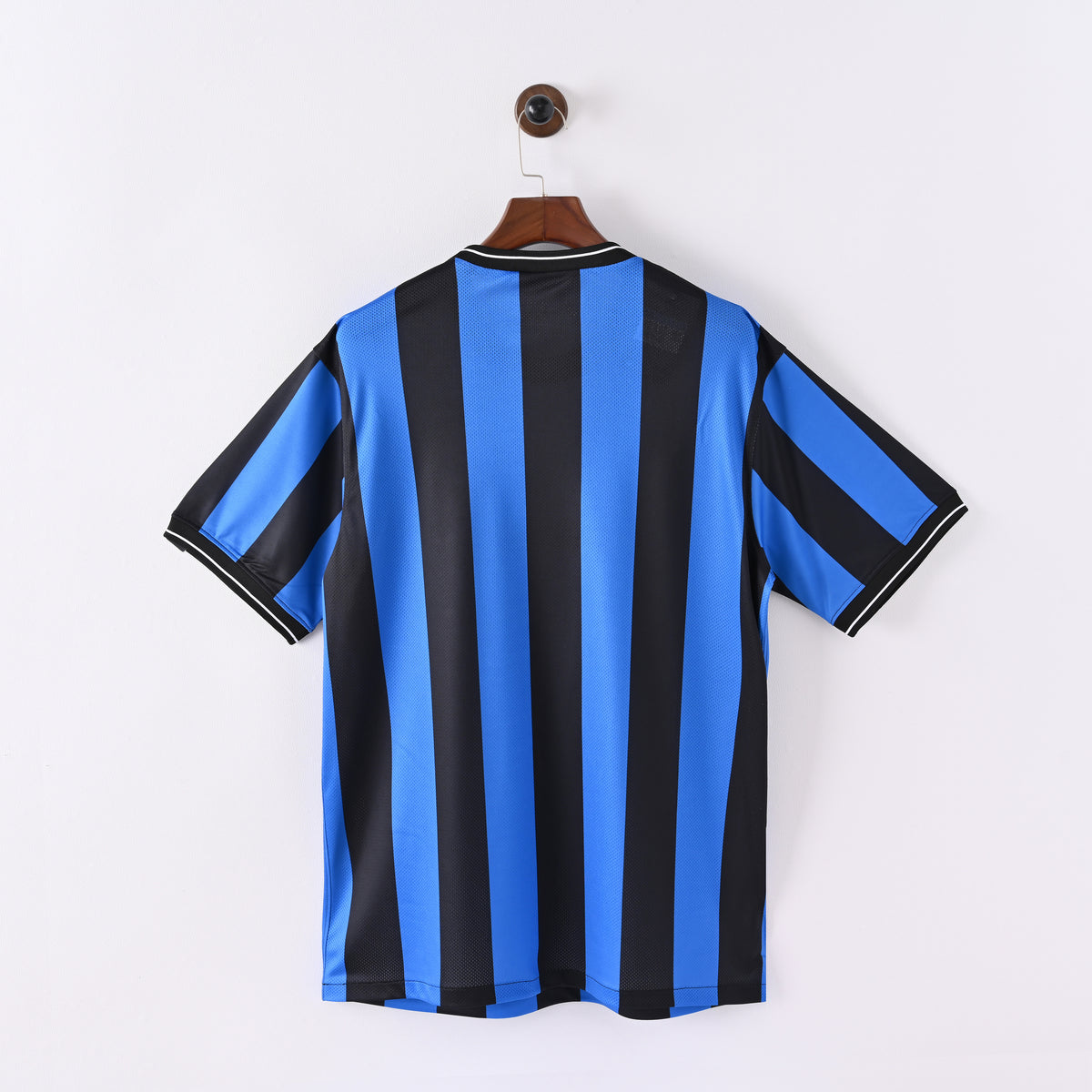 Inter Milan Home 09-10 — image 2