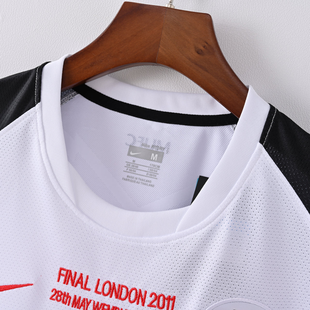 Manchester United Away 11-12 — image 2