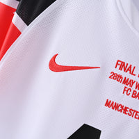 Manchester United Away 11-12