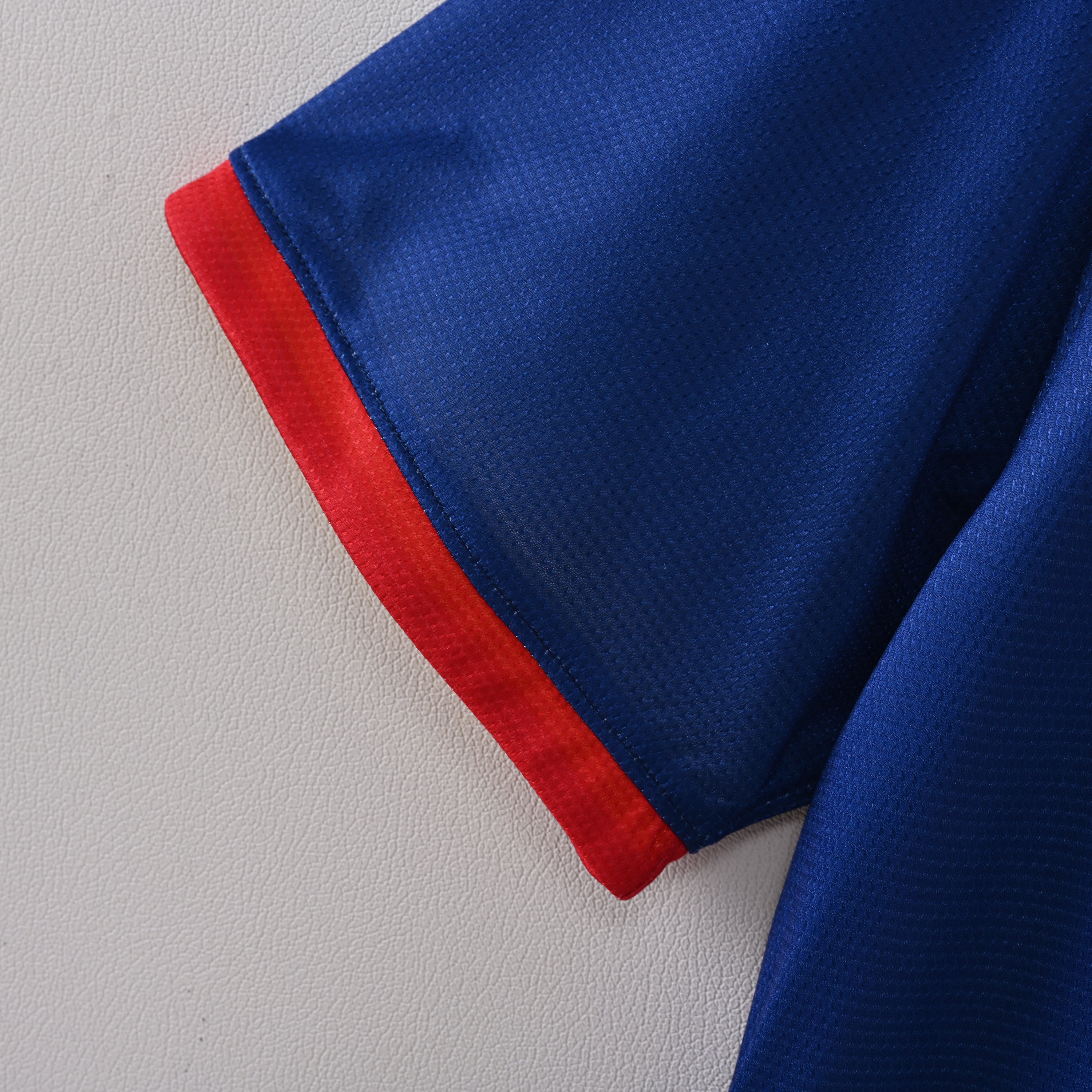 Barcelona Home 12-13 — image 4