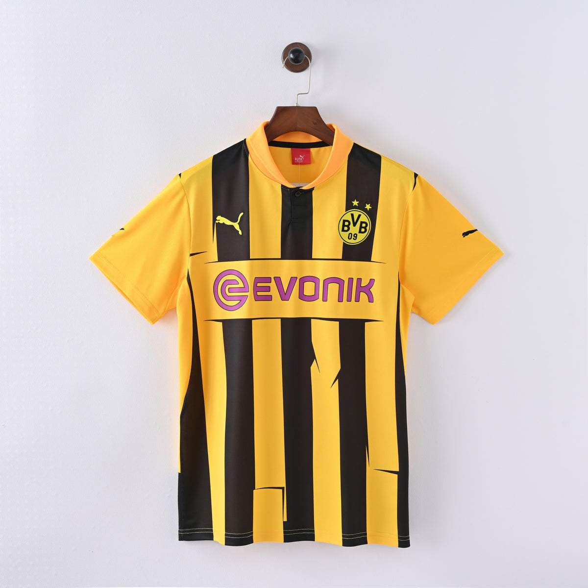 Borussia Dortmund Home 12-13 — image 1