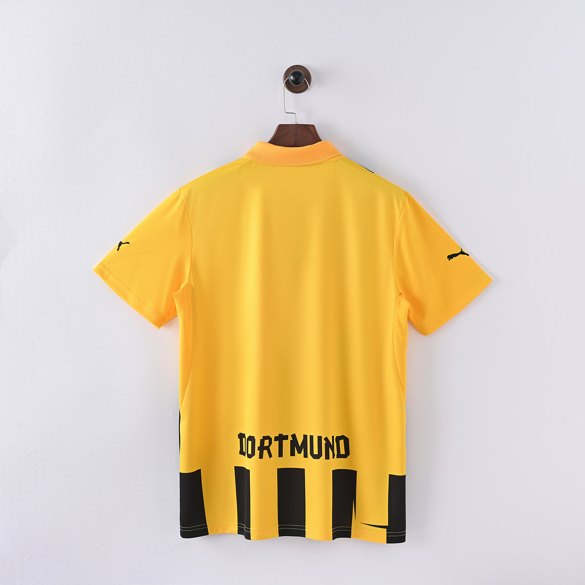 Borussia Dortmund Home 12-13 — image 2