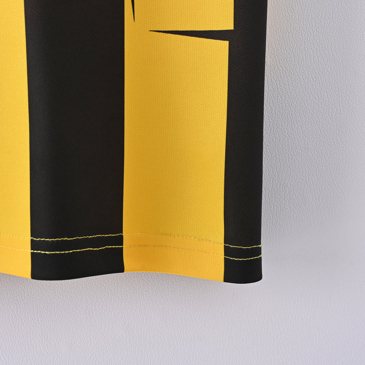 Borussia Dortmund Home 12-13 — image 3