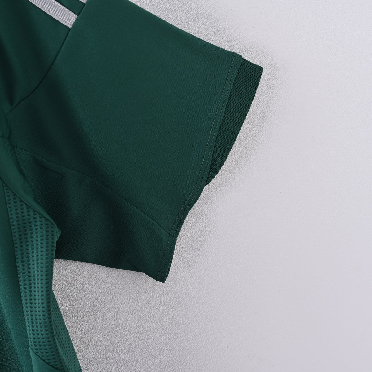 Real Madrid Away 12-13 — image 3