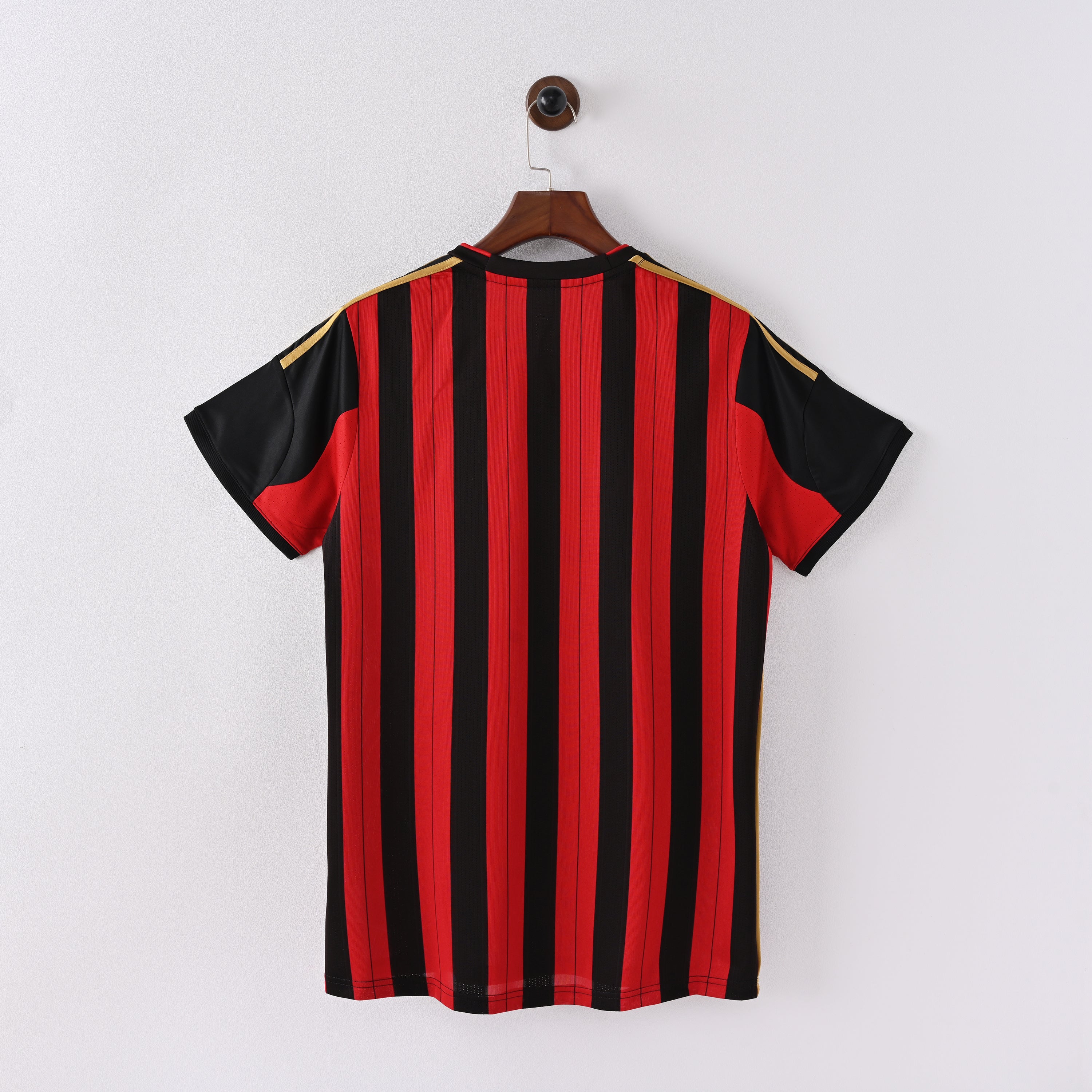 AC Milan Home 13-14 — image 2