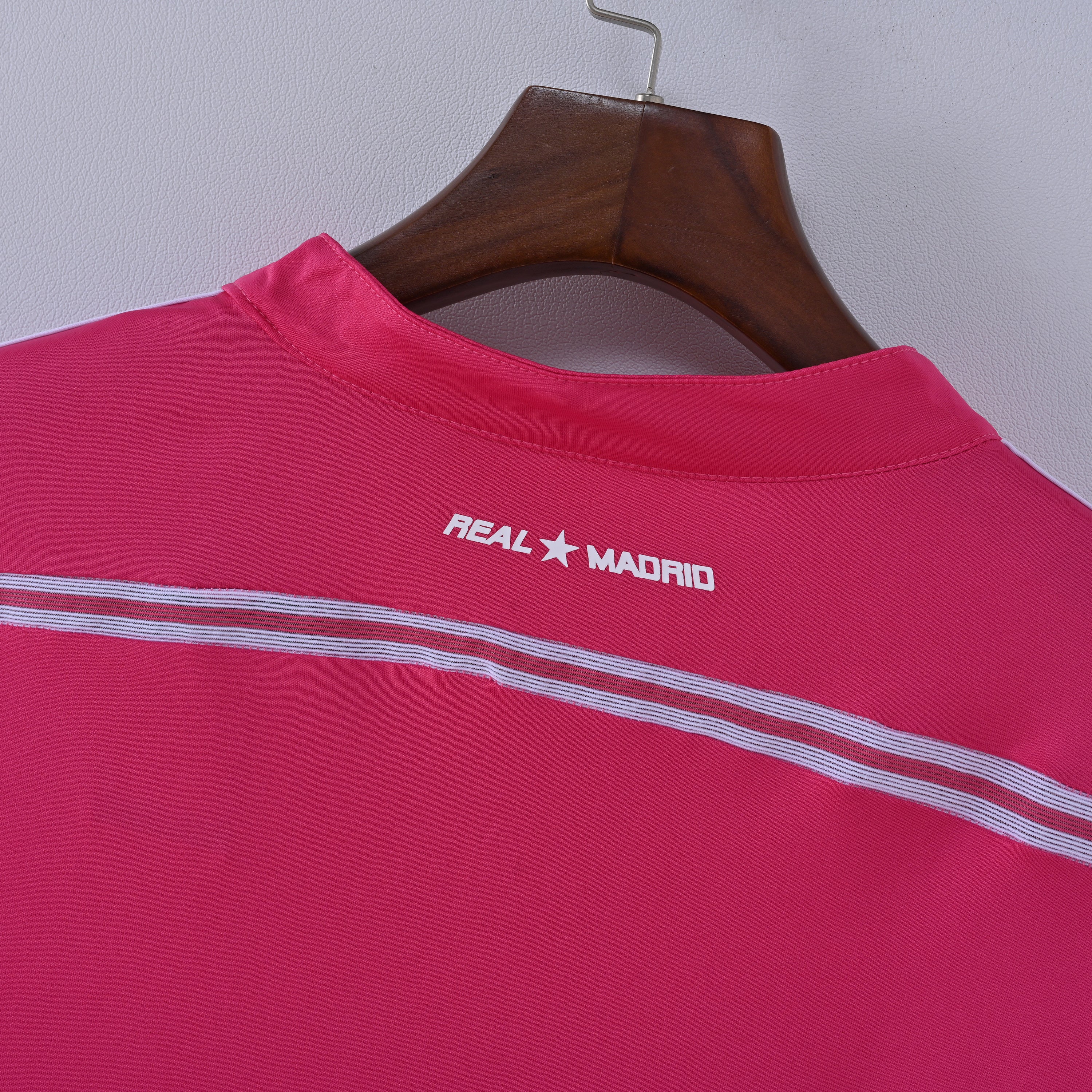 Real Madrid Away 14-15 — image 2