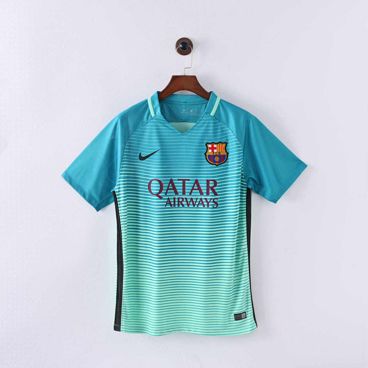 Barcelona Away 16-17