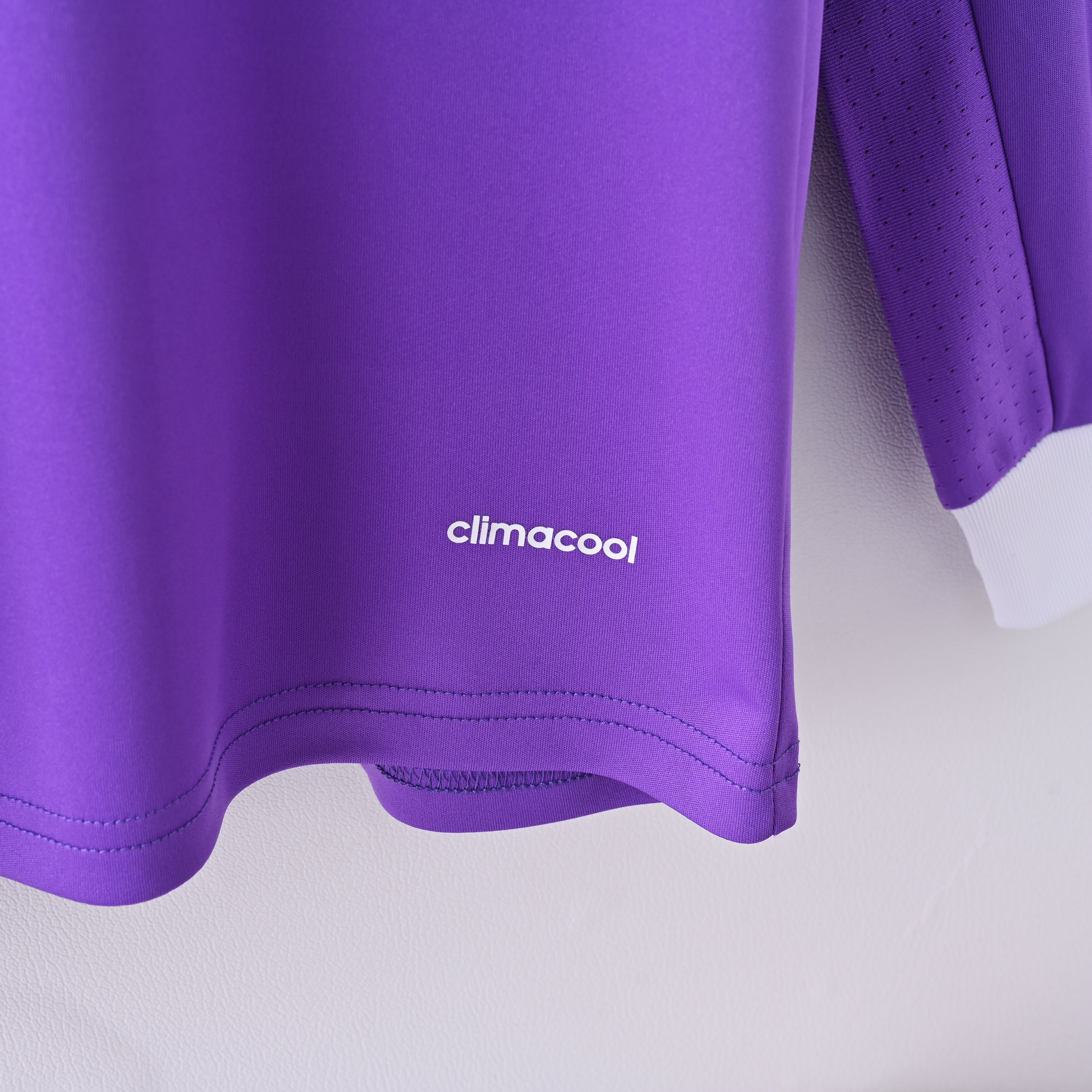 Real Madrid Home Long Sleeve 16-17 — image 3