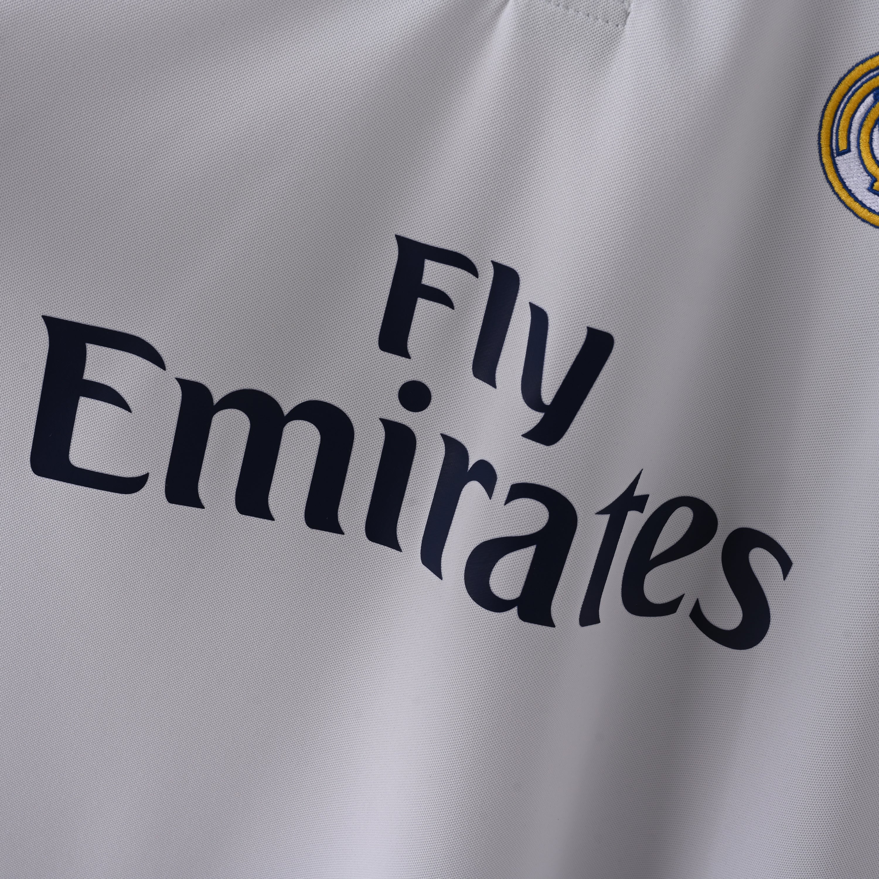 Real Madrid Home 16-17 — image 3