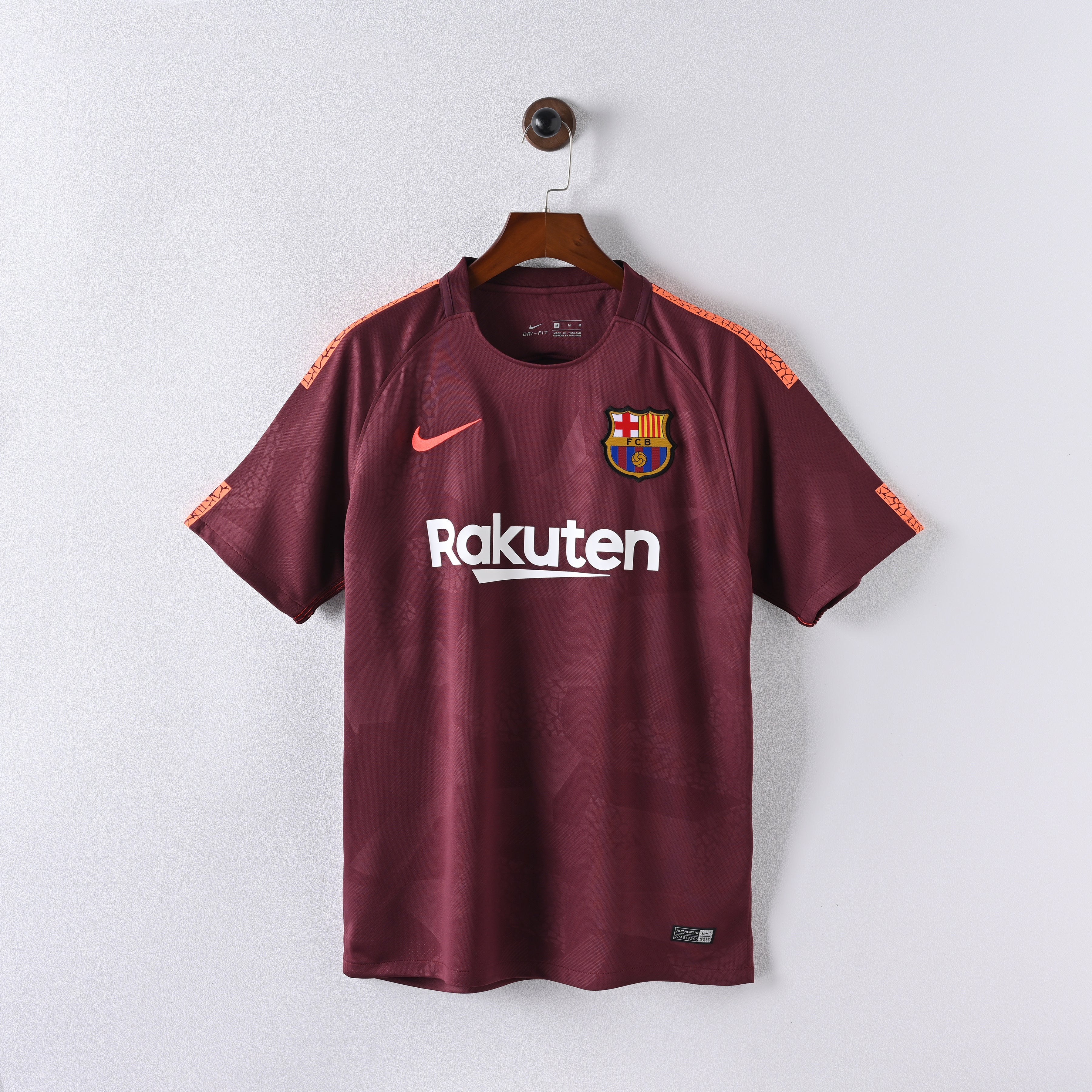 Barcelona Third 17-18 — image 1