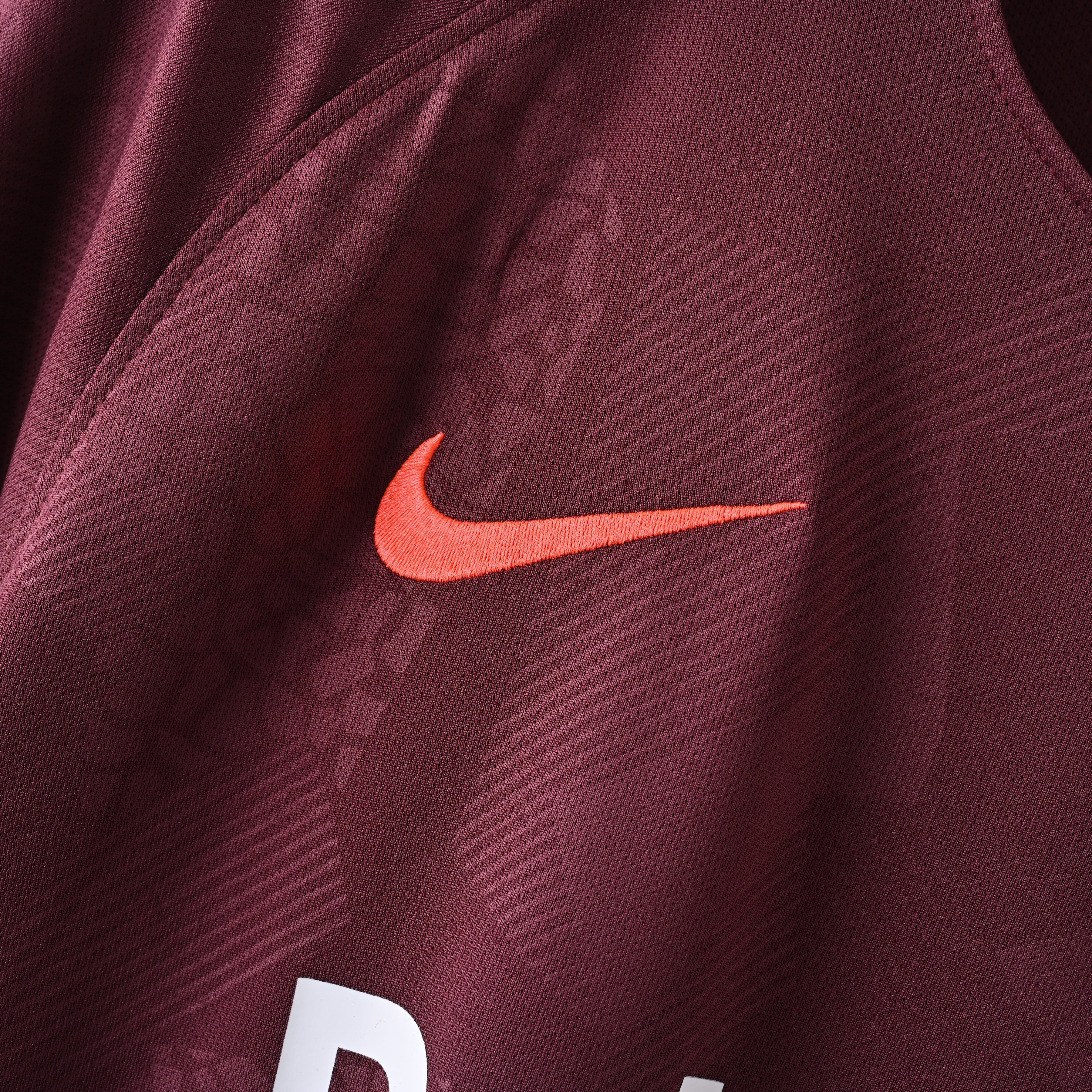 Barcelona Third 17-18 — image 5
