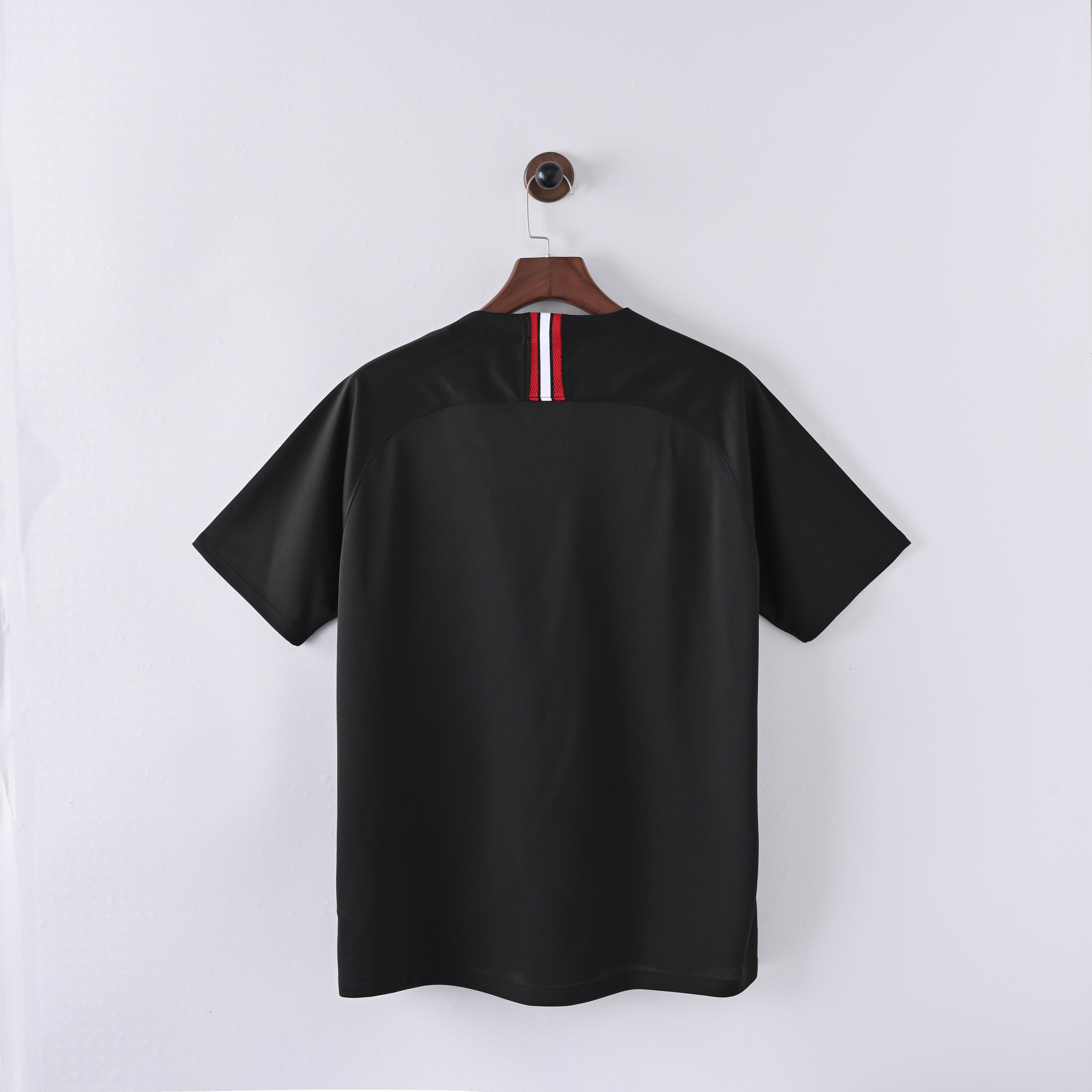 Paris Saint-Germain Home 18-19 — image 5