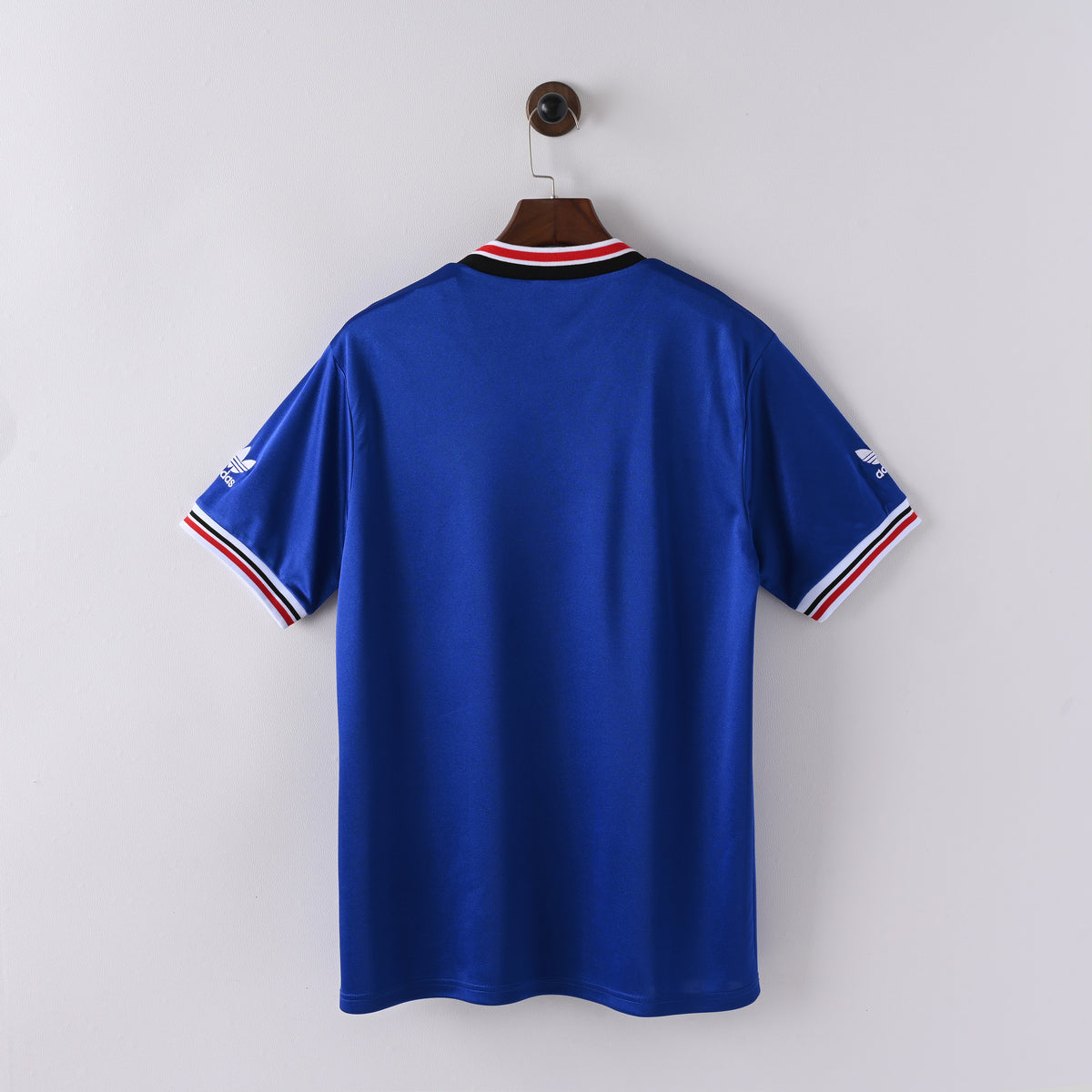 Manchester United Third 1984 — image 2