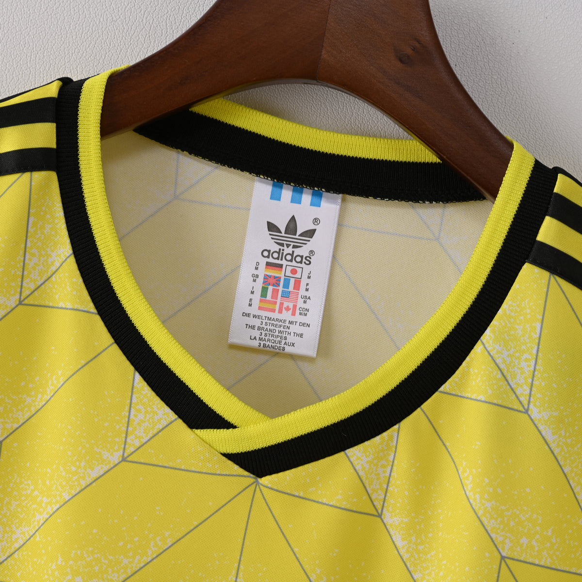 Borussia Dortmund Home 88-99 — image 2