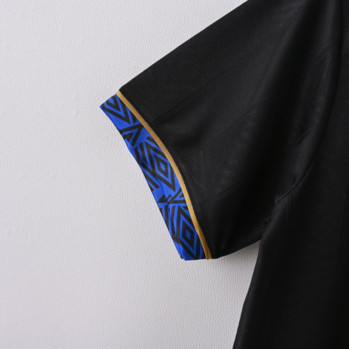 Manchester United Away 93-94 — image 3