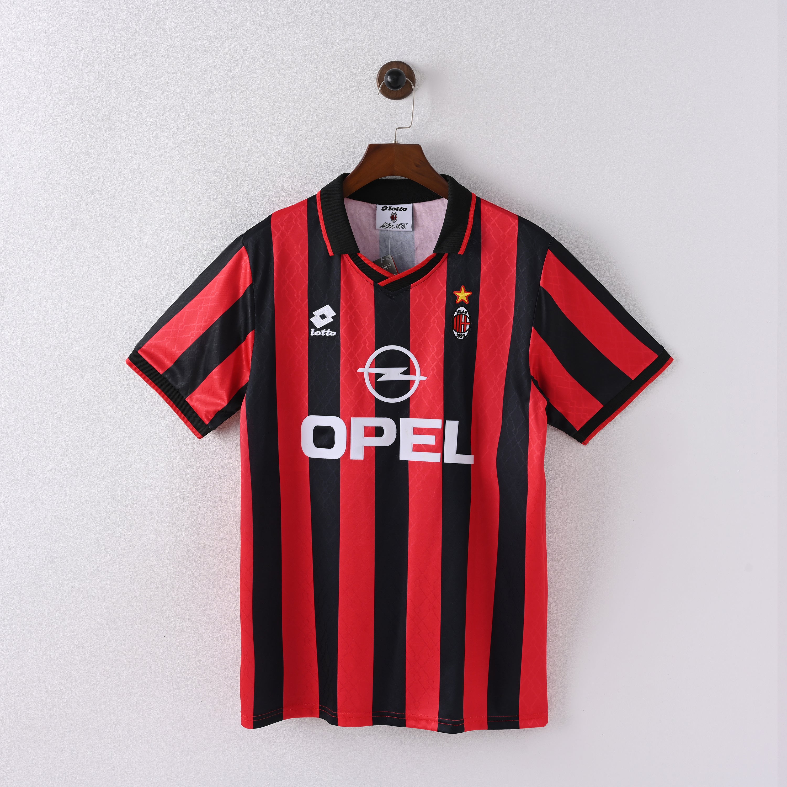 AC Milan Home 95-96 — image 1