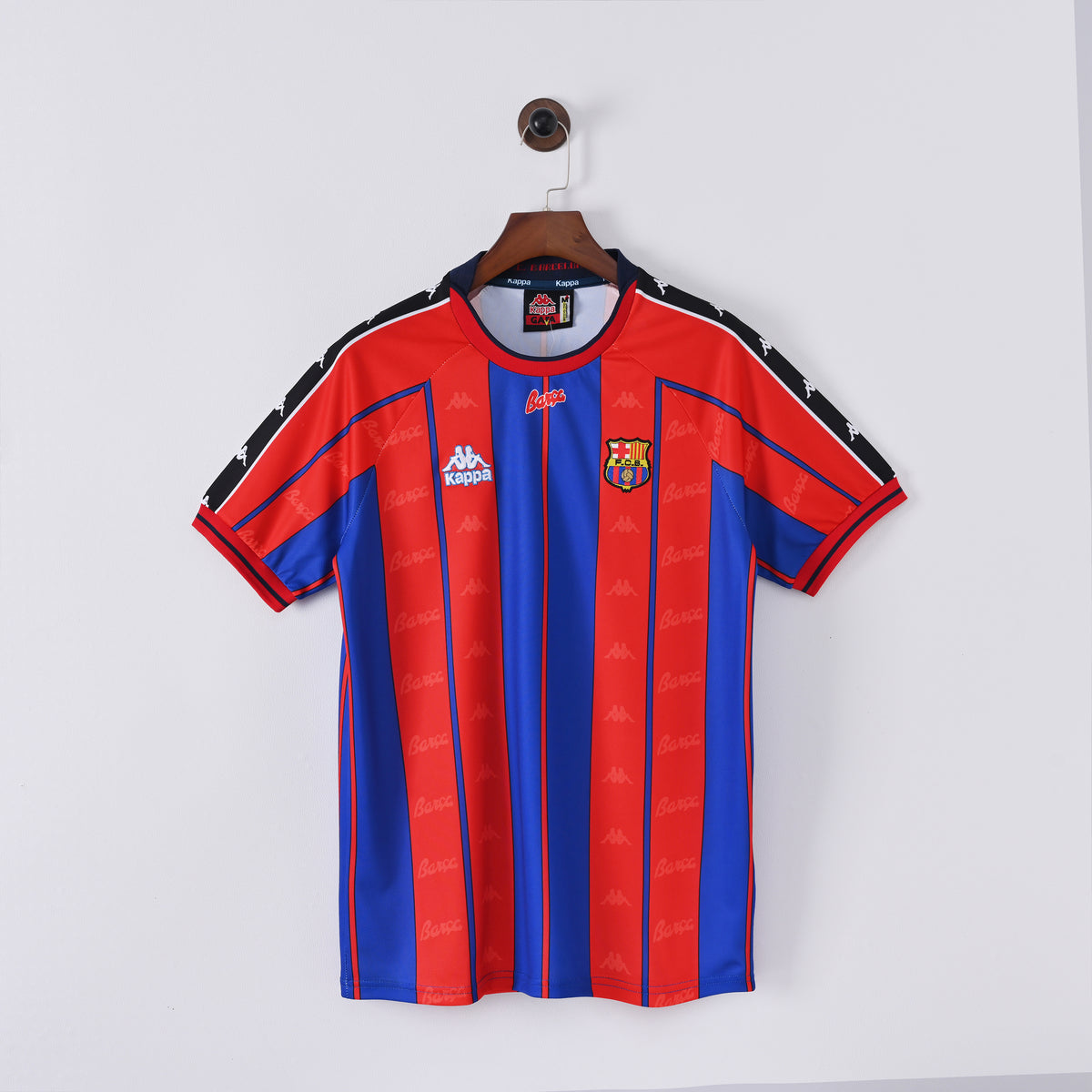 Barcelona Home 97-98 — image 1
