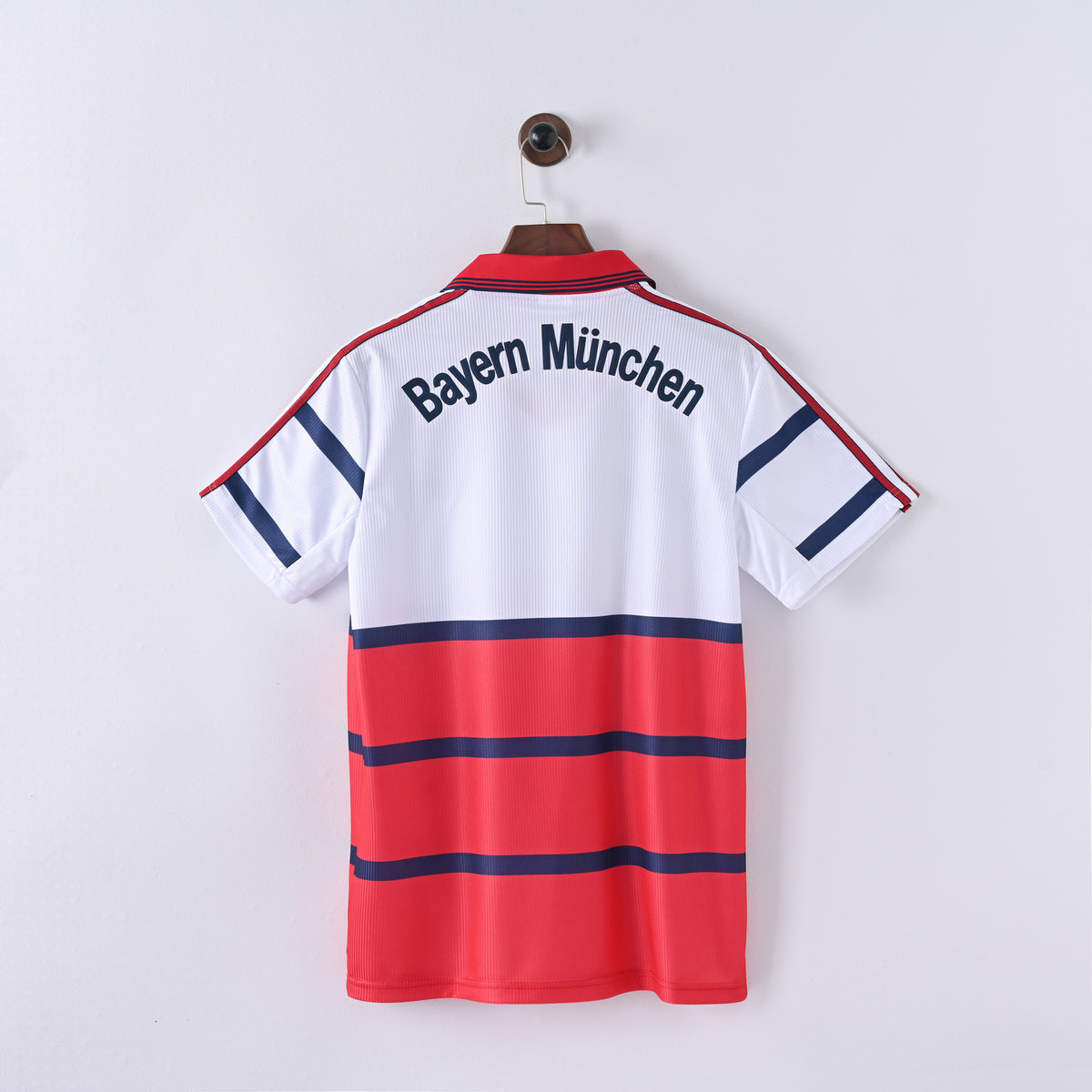 Bayern Munich Away 98-00 — image 3