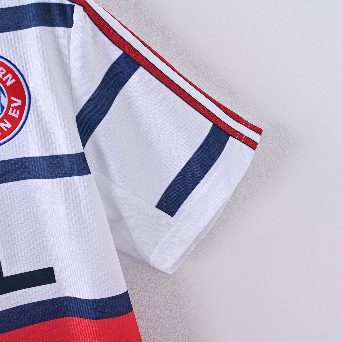 Bayern Munich Away 98-00 — image 4