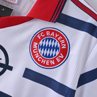 Bayern Munich Away 98-00