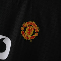 Manchester United Away 03-04