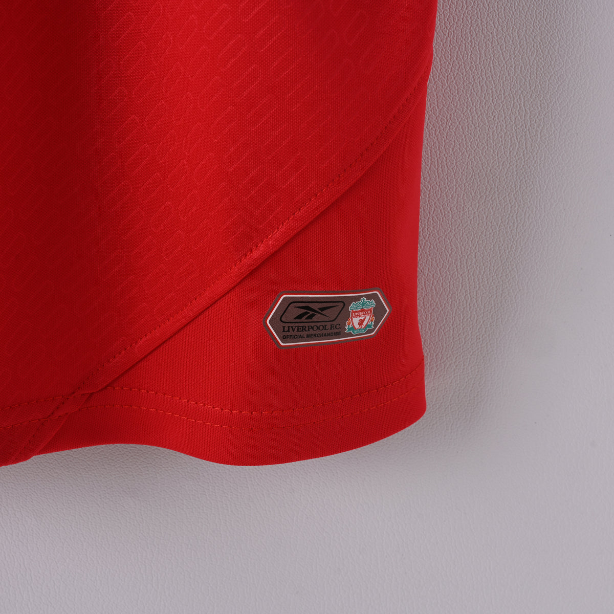 Liverpool Home 04-05 — image 3