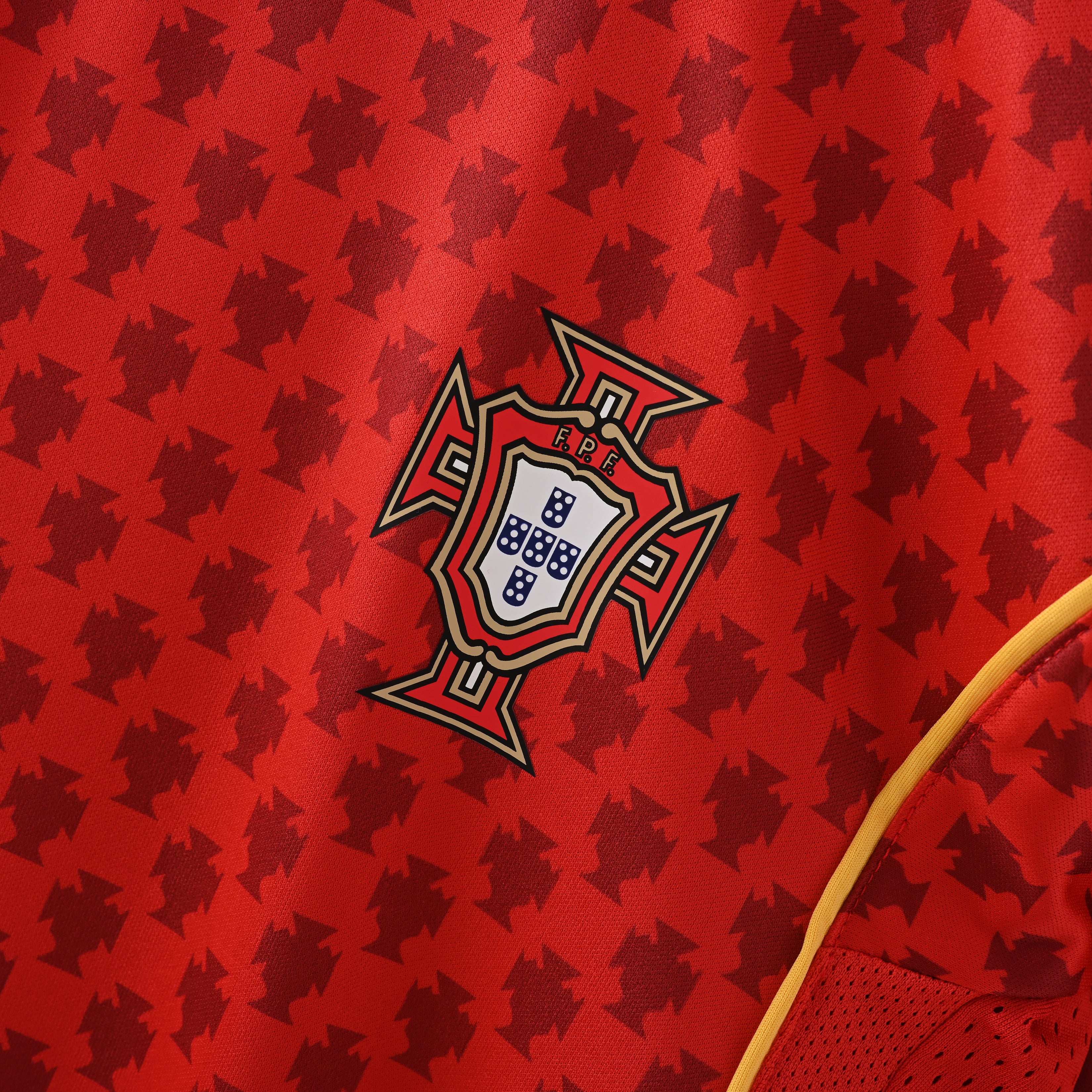Portugal Home 2004 — image 5