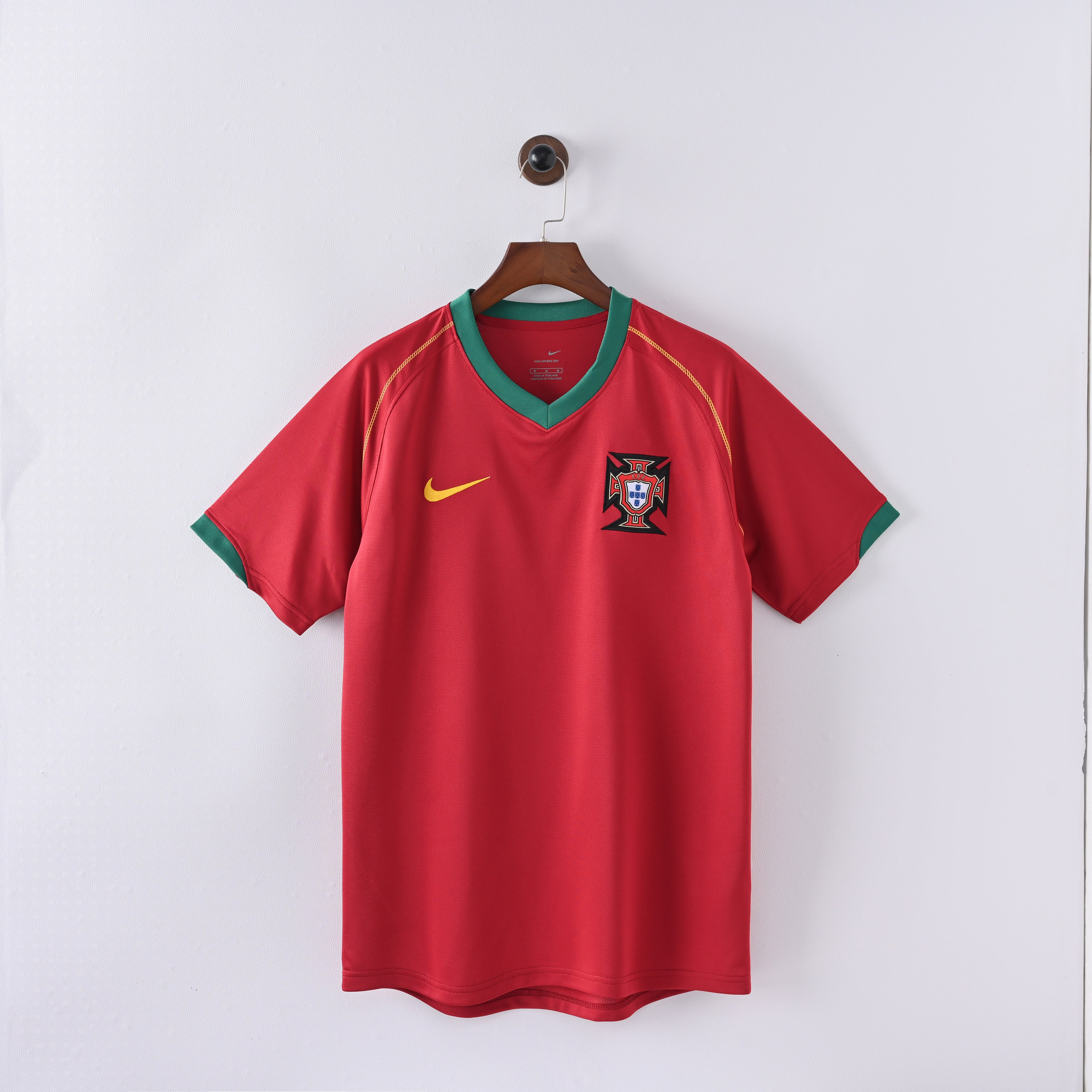 Portugal Home 2006 — image 1