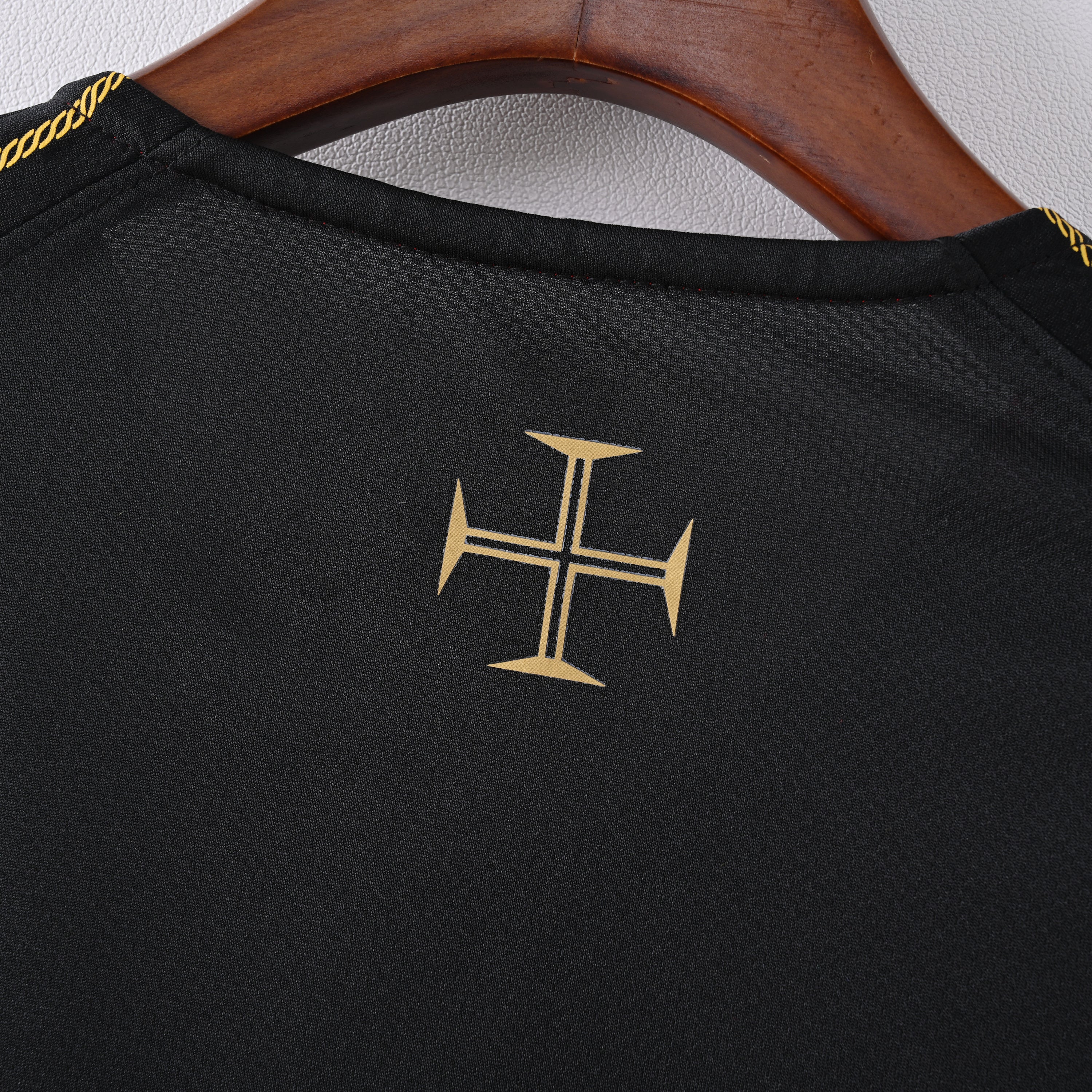 Portugal Away 2006 — image 3