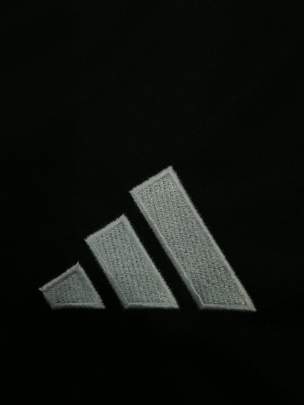 Benfica Away 23-24 — image 4