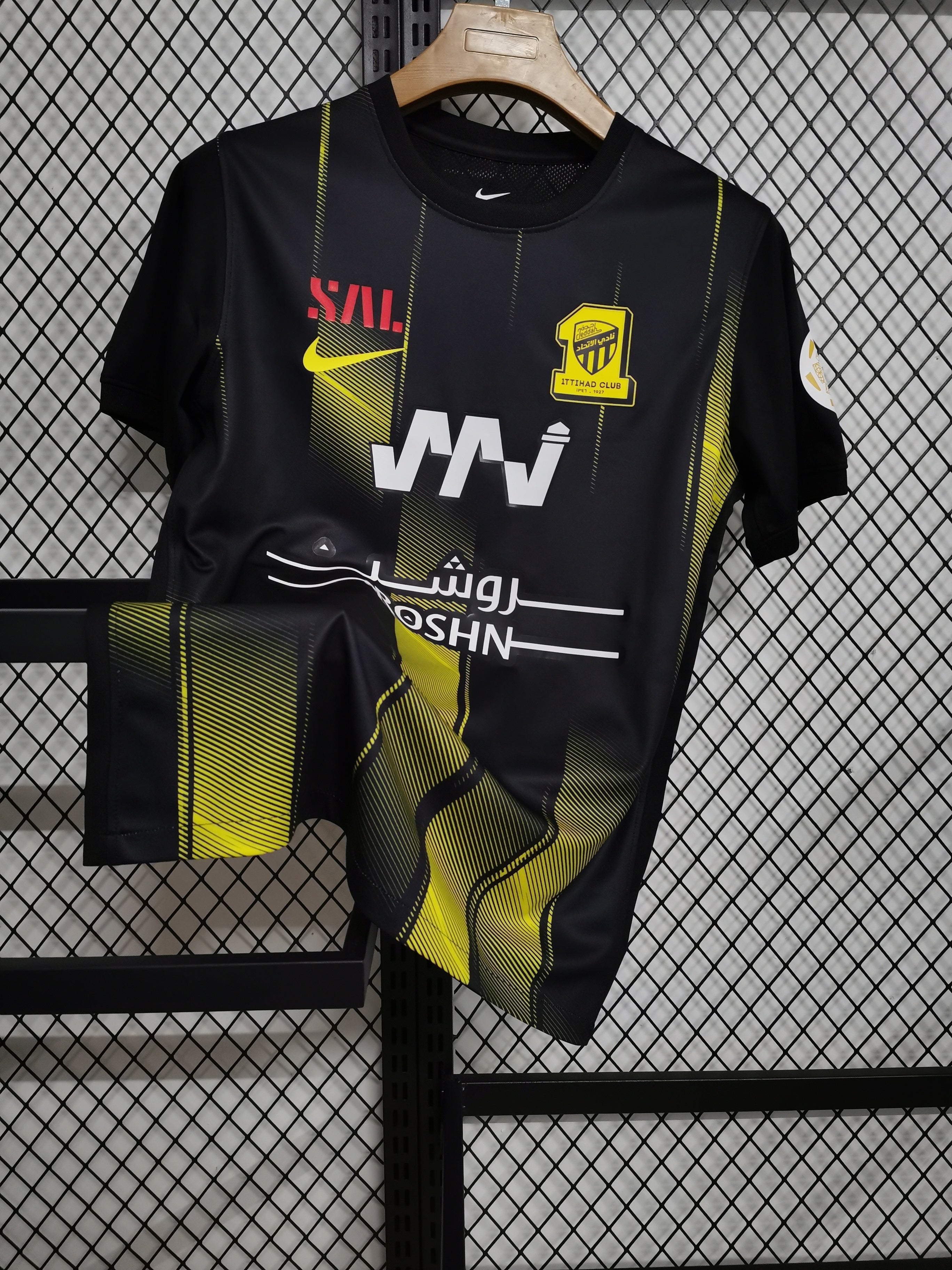 Al-Ittihad Away 23-24 — image 1