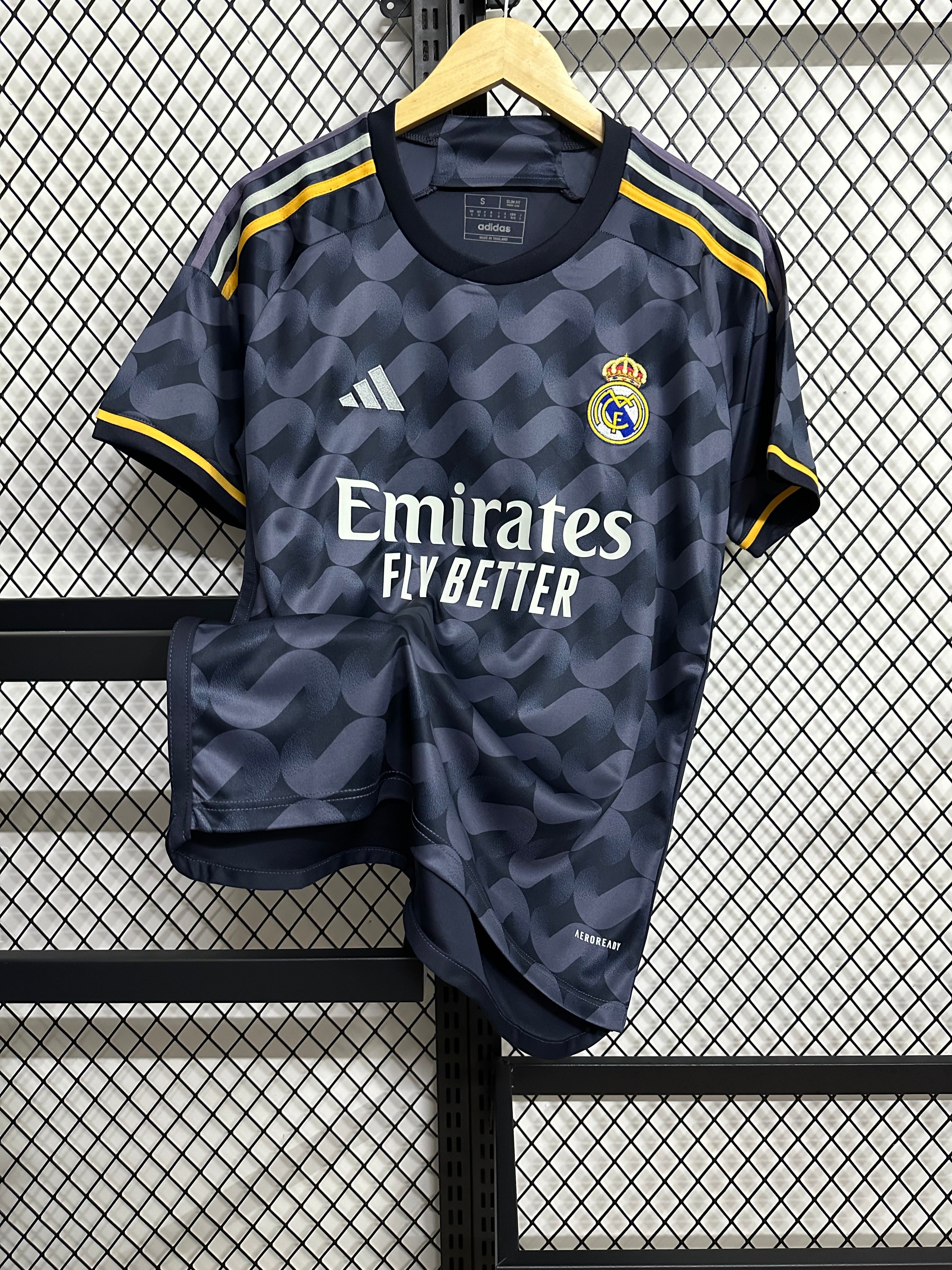 Real Madrid Away 23-24 — image 1