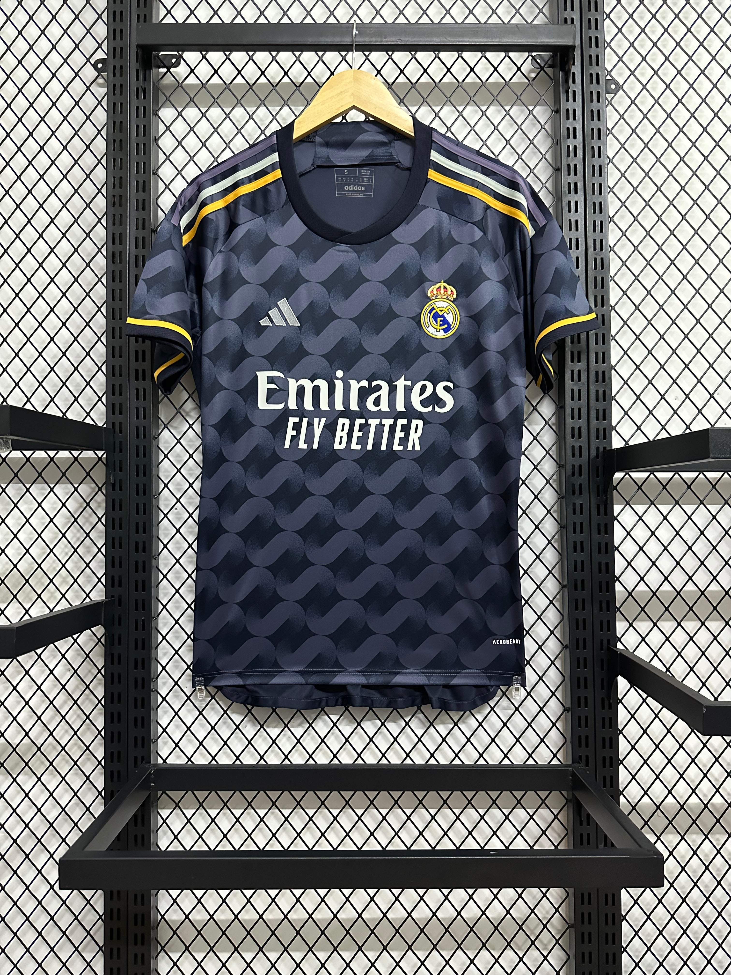 Real Madrid Away 23-24 — image 2