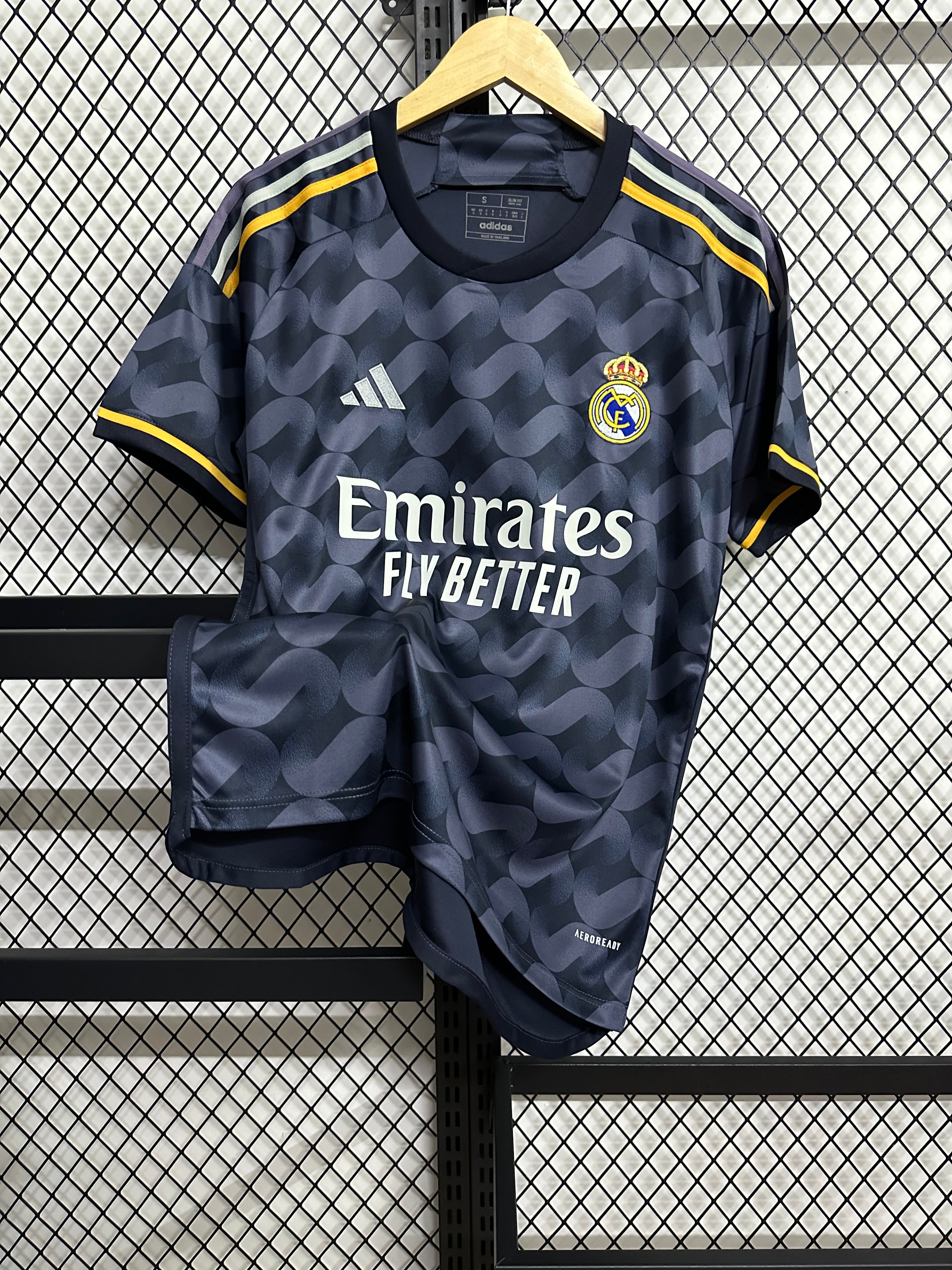 Real Madrid Away 23-24 — image 4