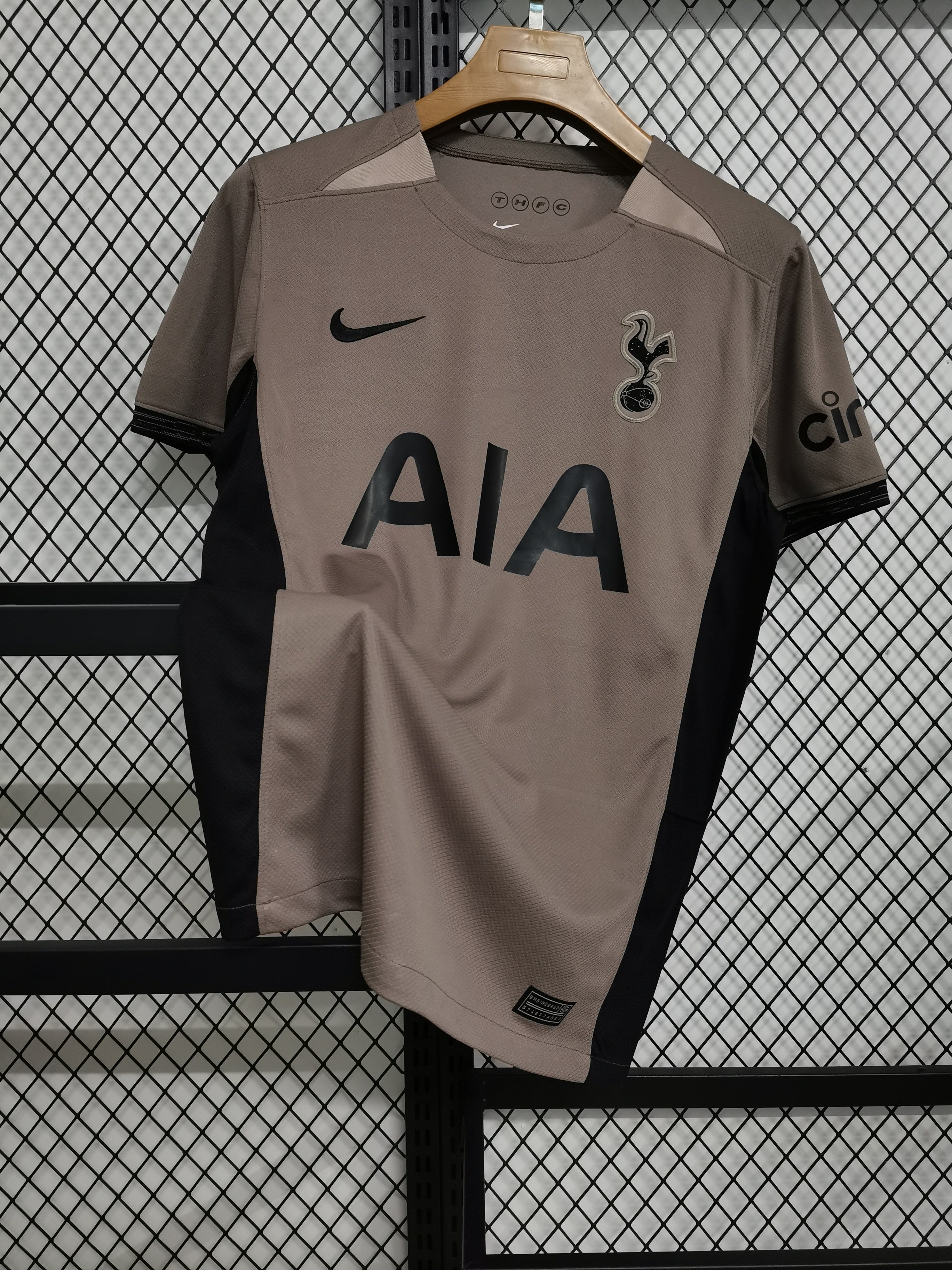 Tottenham Third 23-24 — image 1