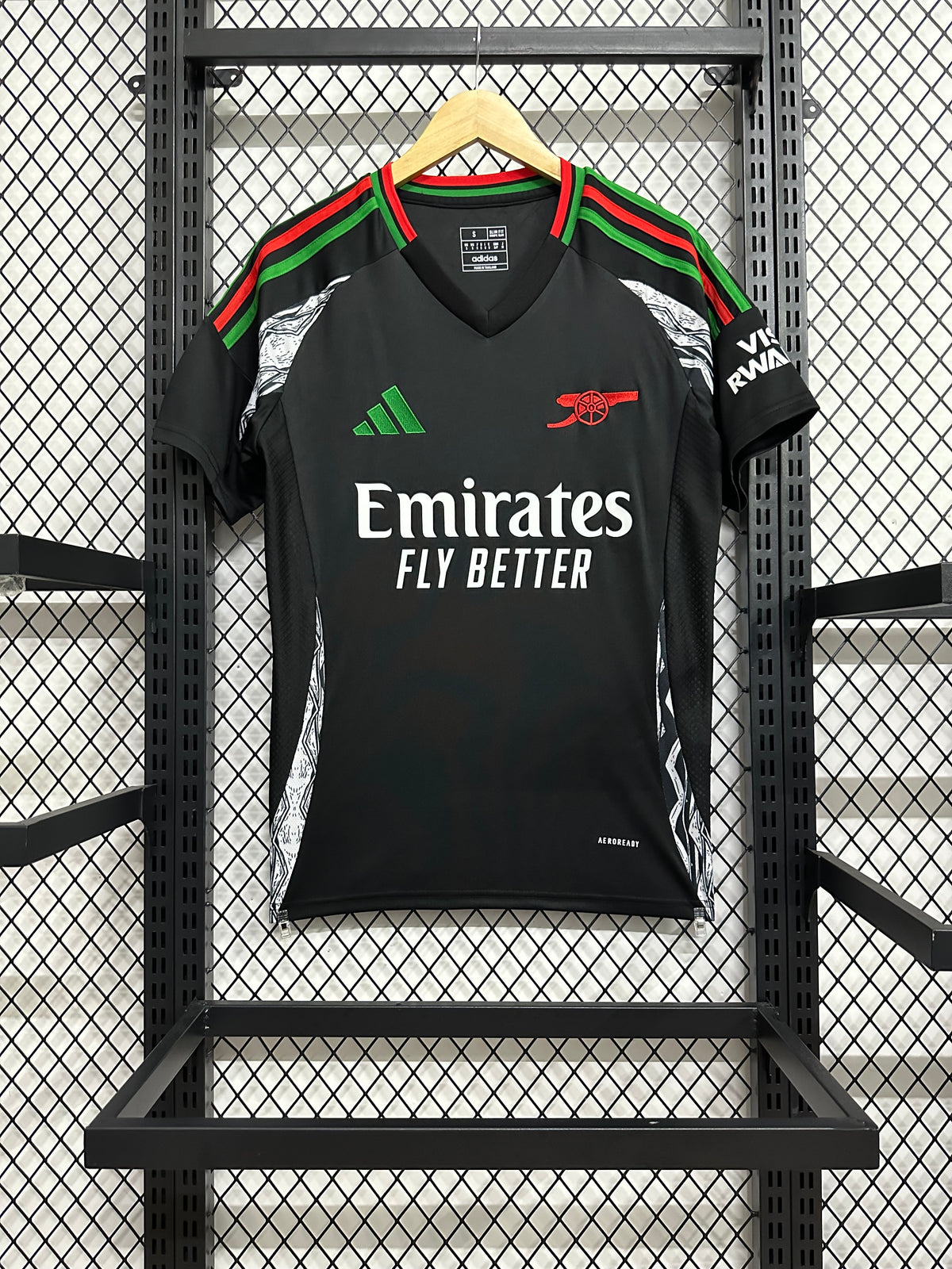 Arsenal Away 24-25 — image 2