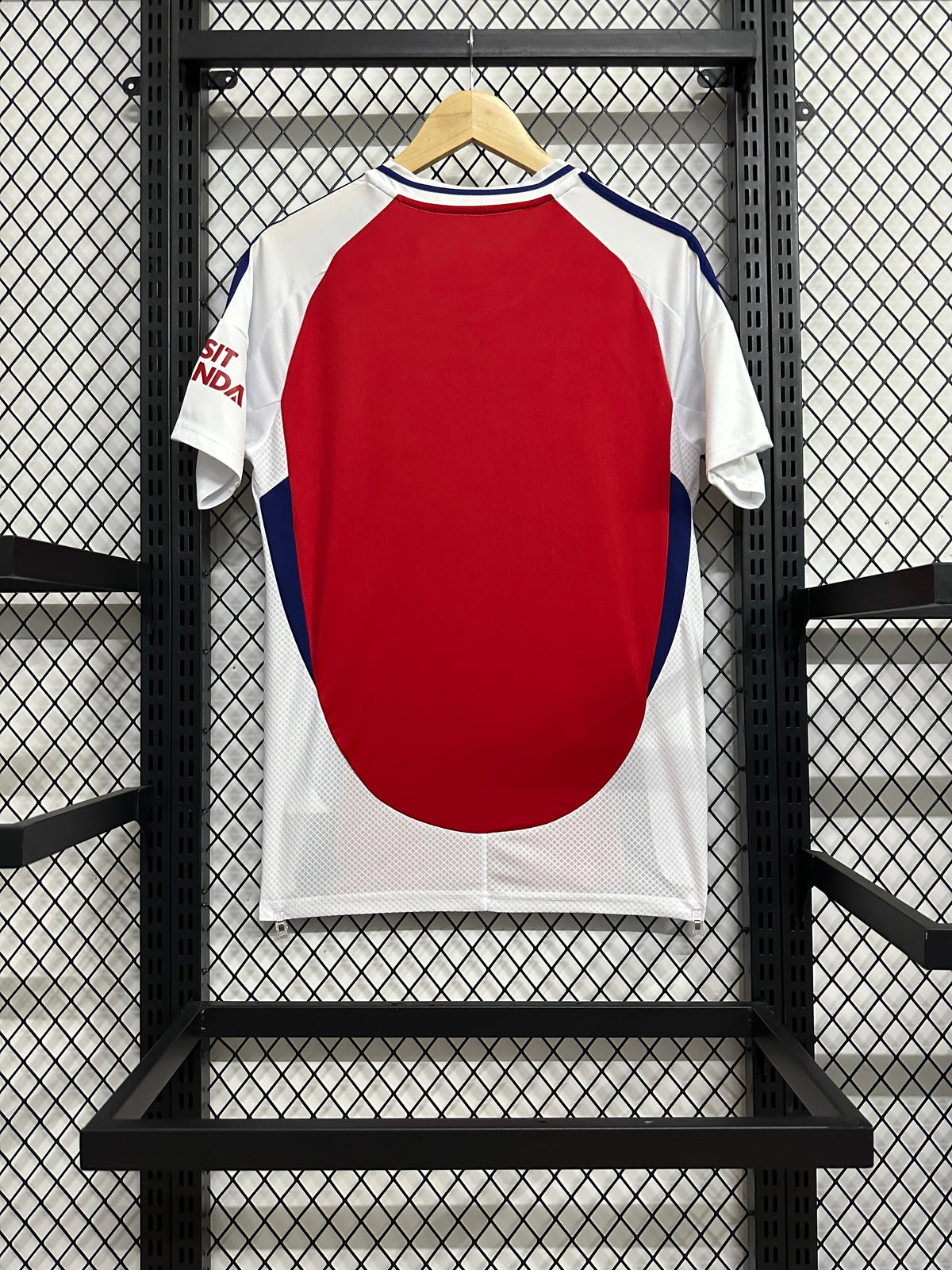 Arsenal Home 24-25 — image 3