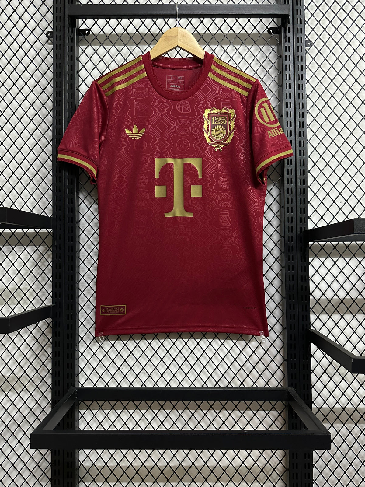 Bayern Munich 125th Anniversary 24-25 — image 2