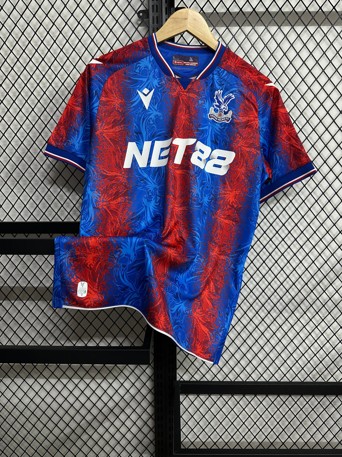 Crystal Palace Home 24-25 — image 1