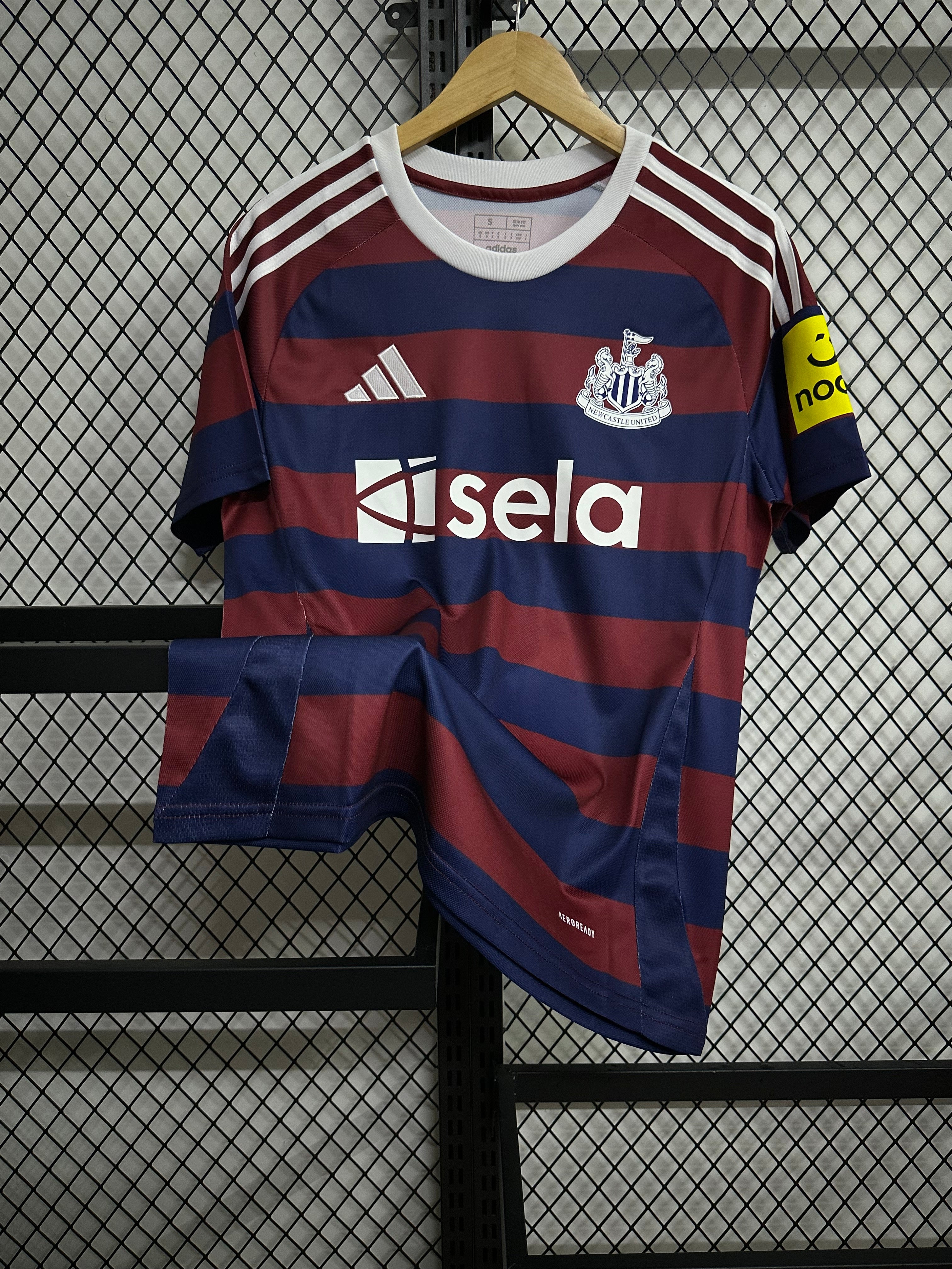 Newcastle Away 24-25 — image 1