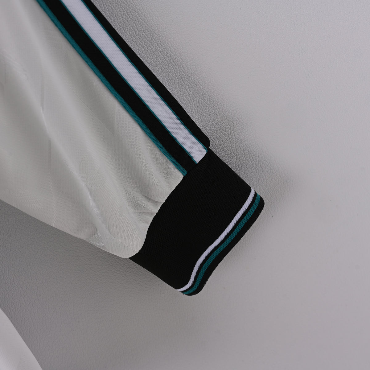 Newcastle United Home Long Sleeve 24-25 — image 4