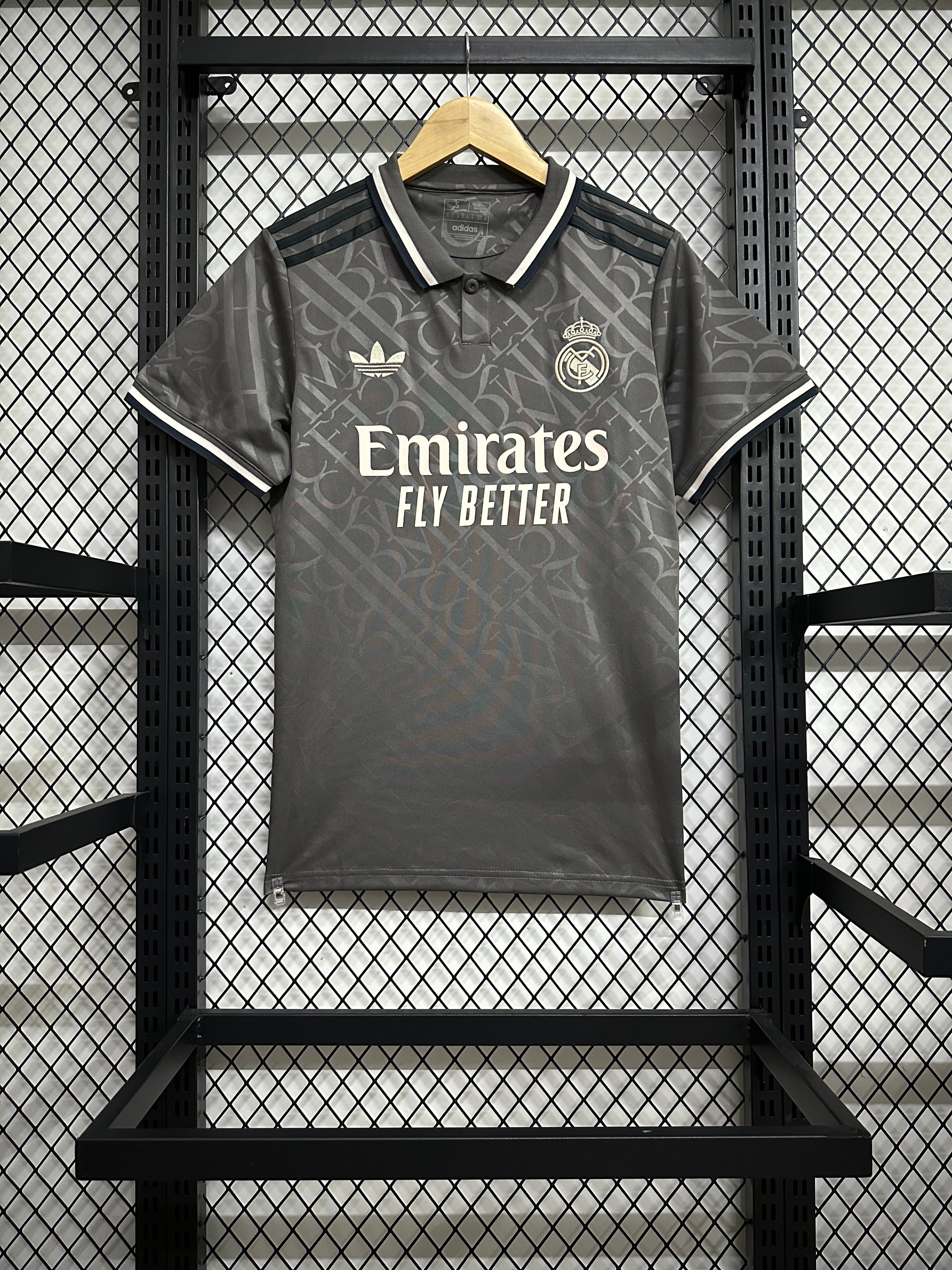 Real Madrid Third 24-25 — image 2
